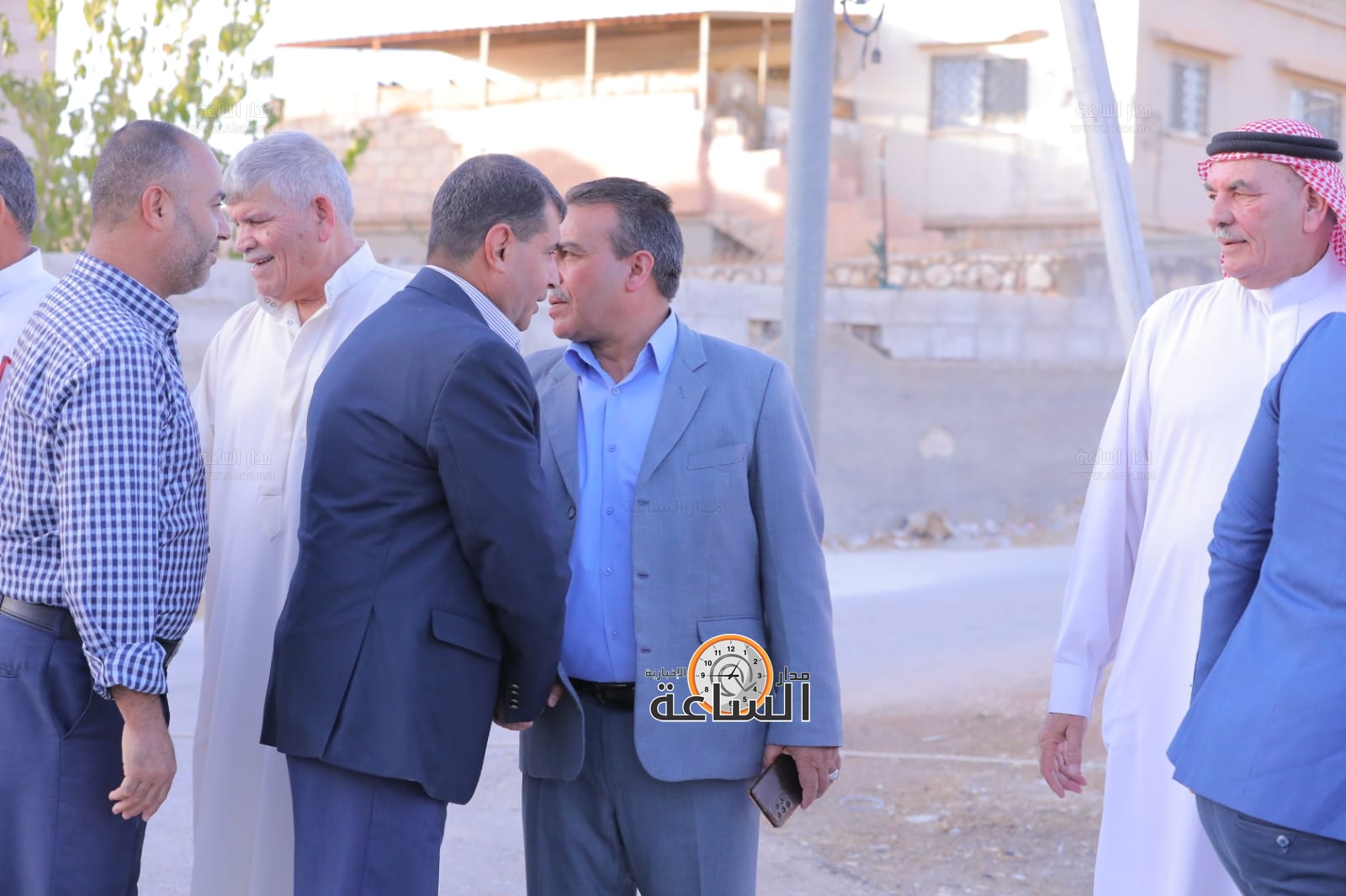 Madar Al-Saa Images 0.3699162498614419