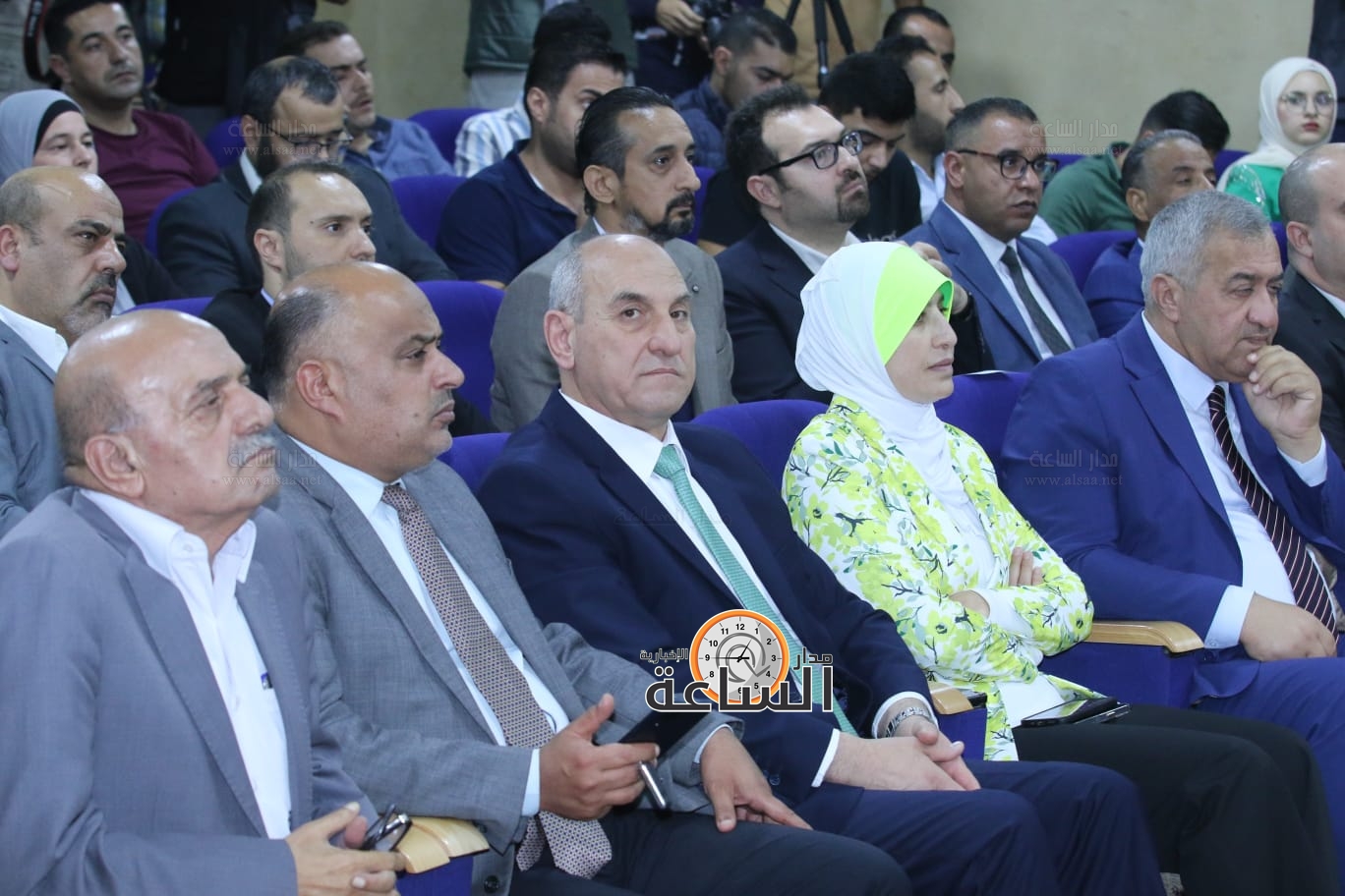 Madar Al-Saa Images 0.9298882687193075