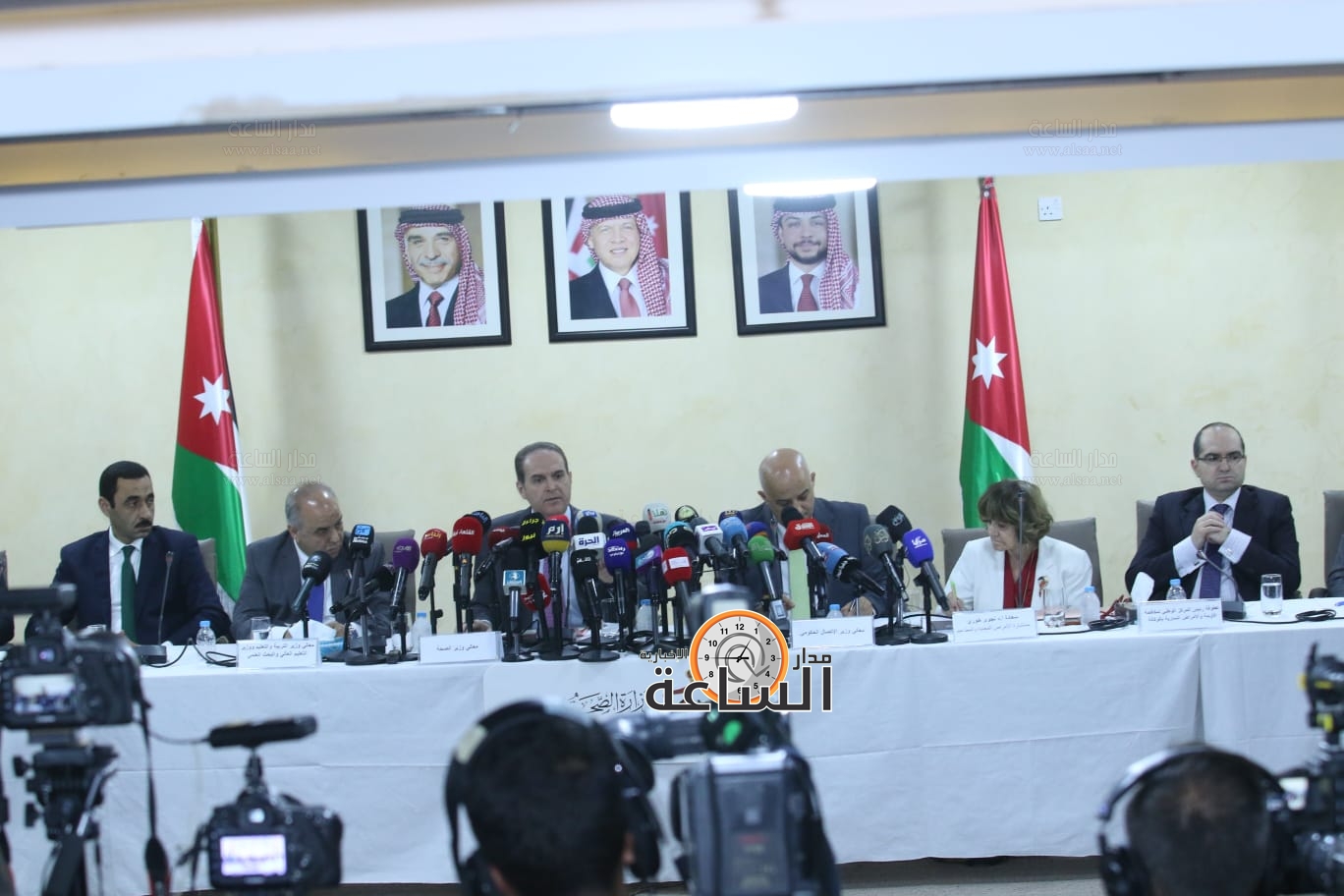 Madar Al-Saa Images 0.9962638189217694