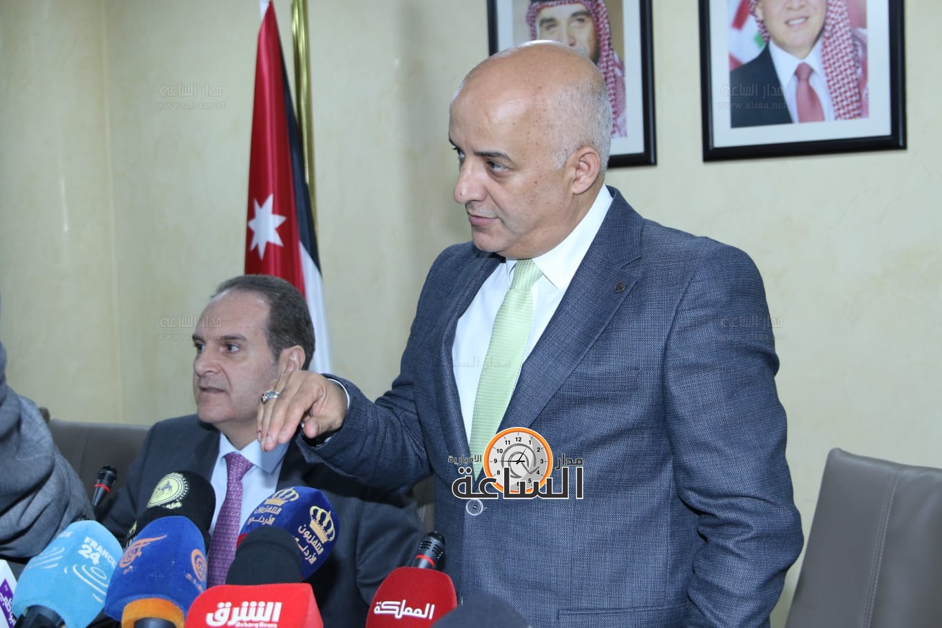 Madar Al-Saa Images 0.07883830665139246