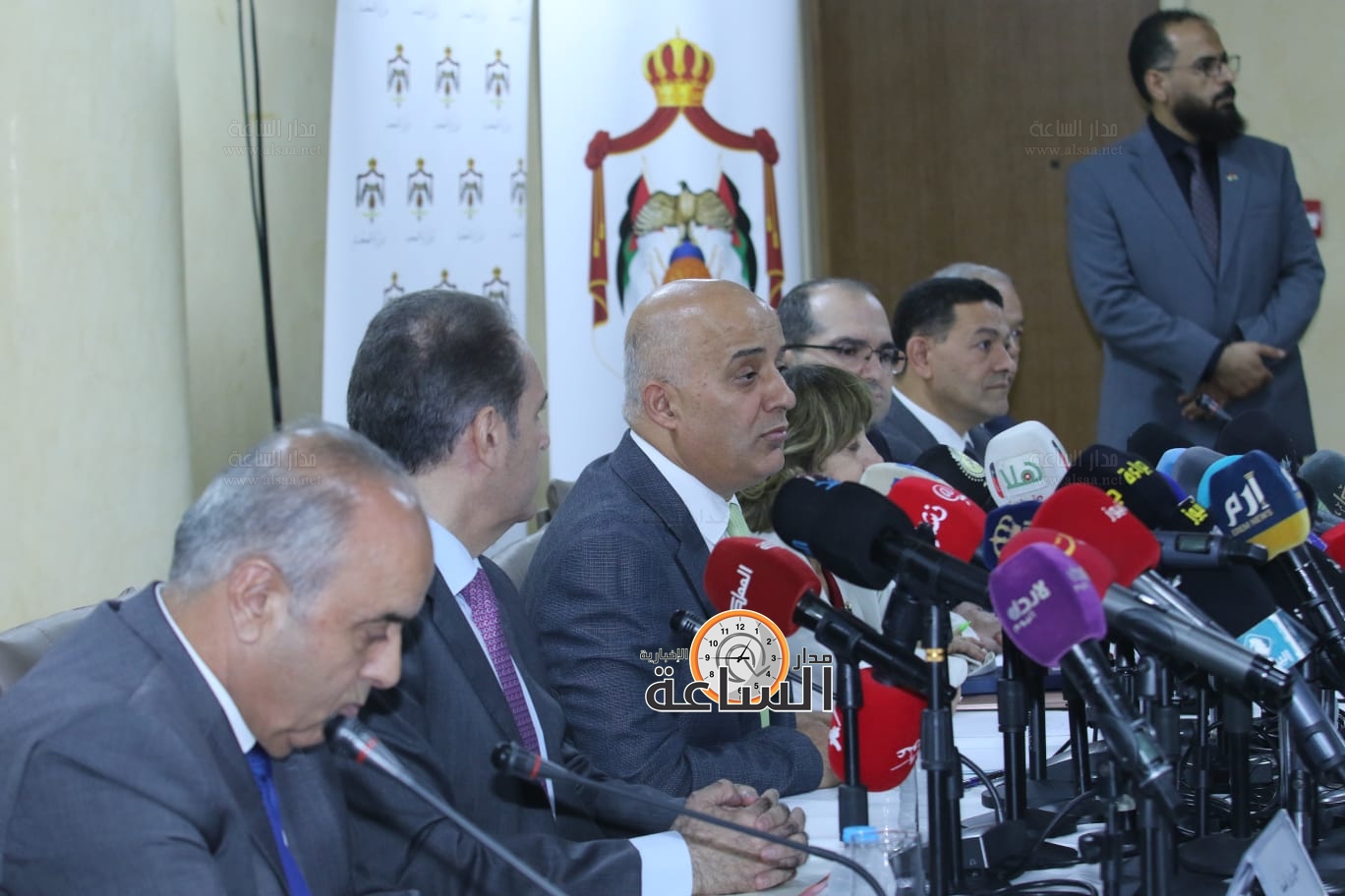 Madar Al-Saa Images 0.37103768426399175