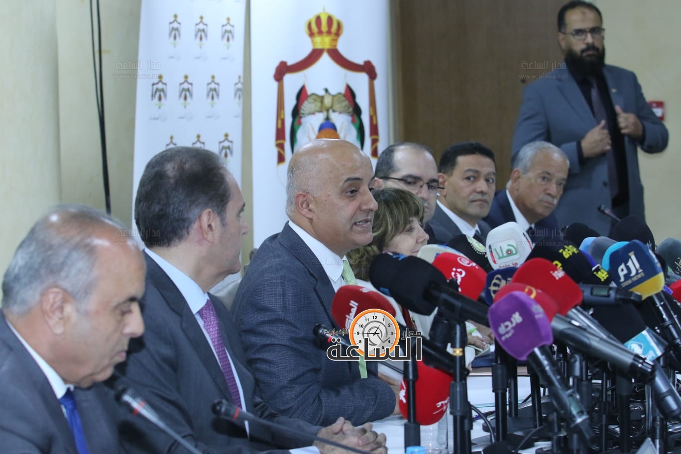 Madar Al-Saa Images 0.7932825932269221