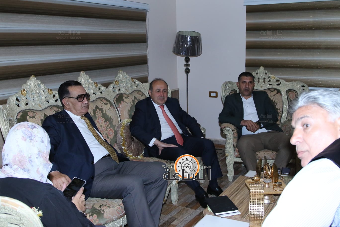 Madar Al-Saa Images 0.1272858938390491