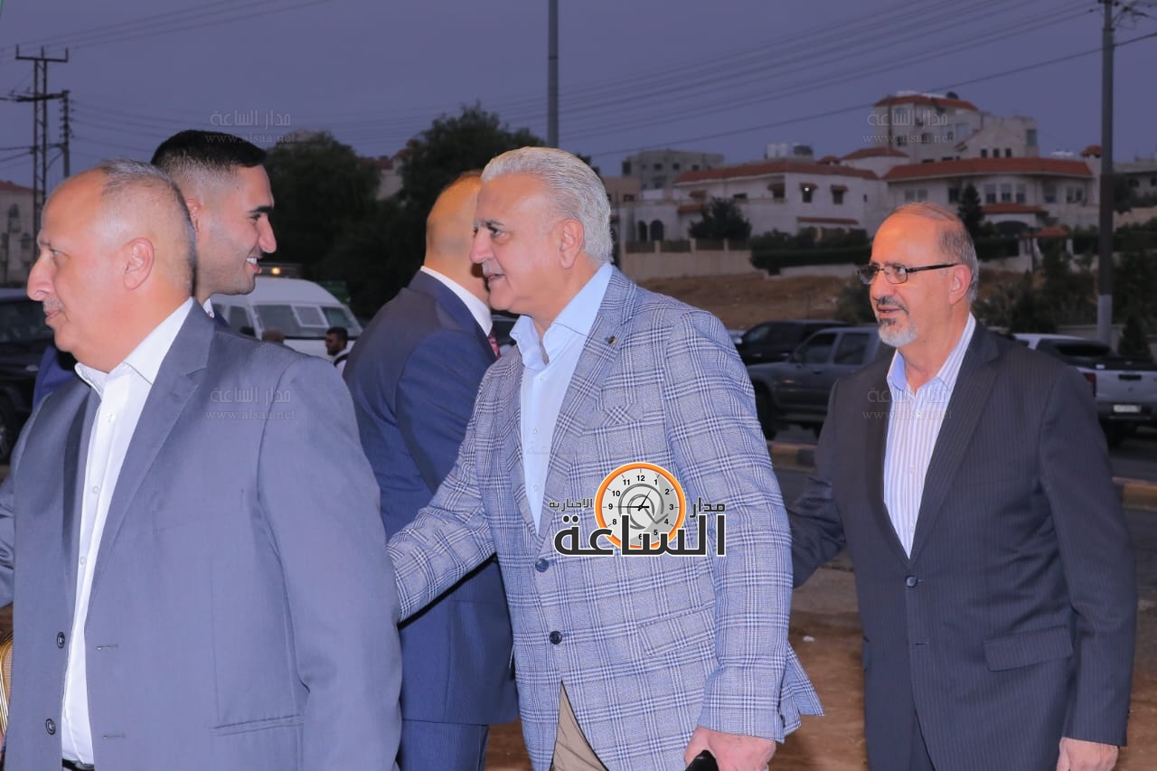 Madar Al-Saa Images 0.553048673237459