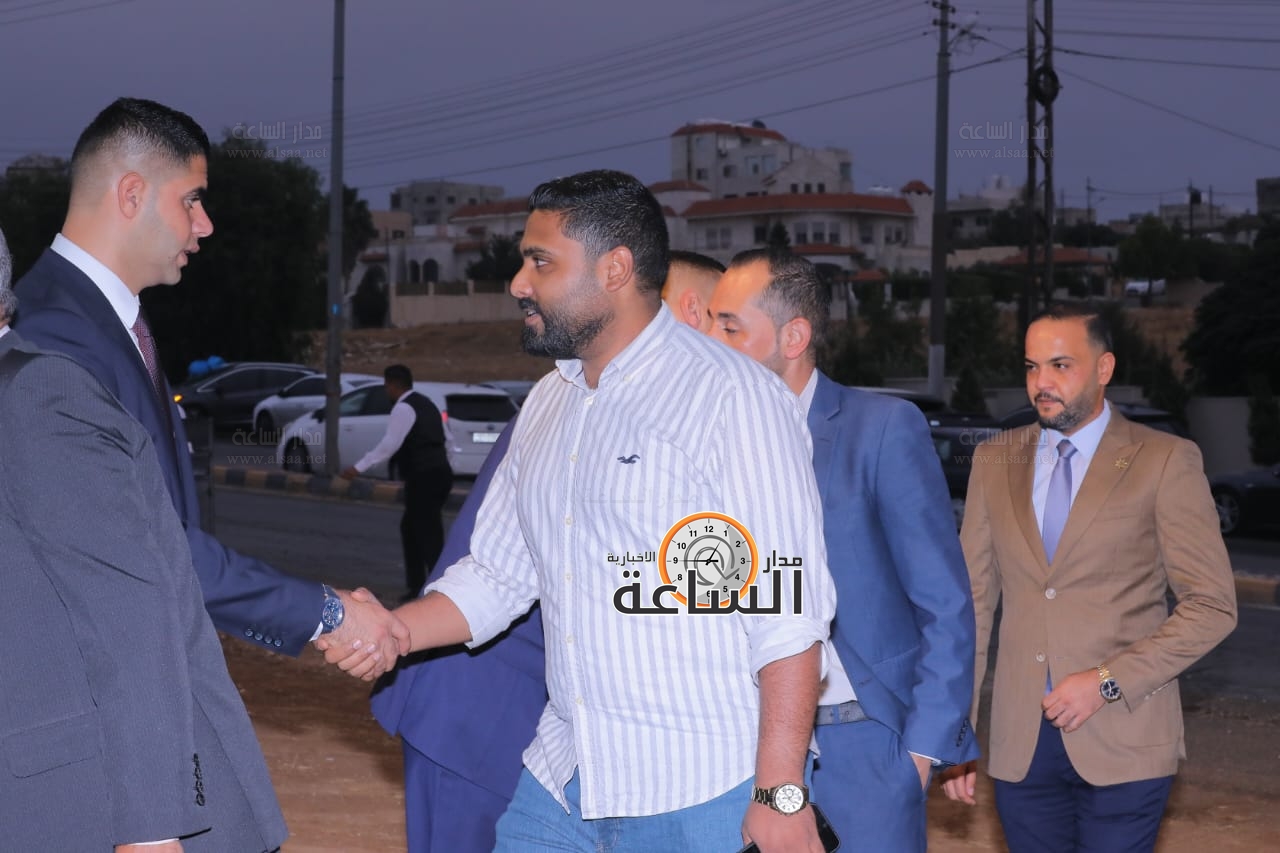 Madar Al-Saa Images 0.8097017686161869