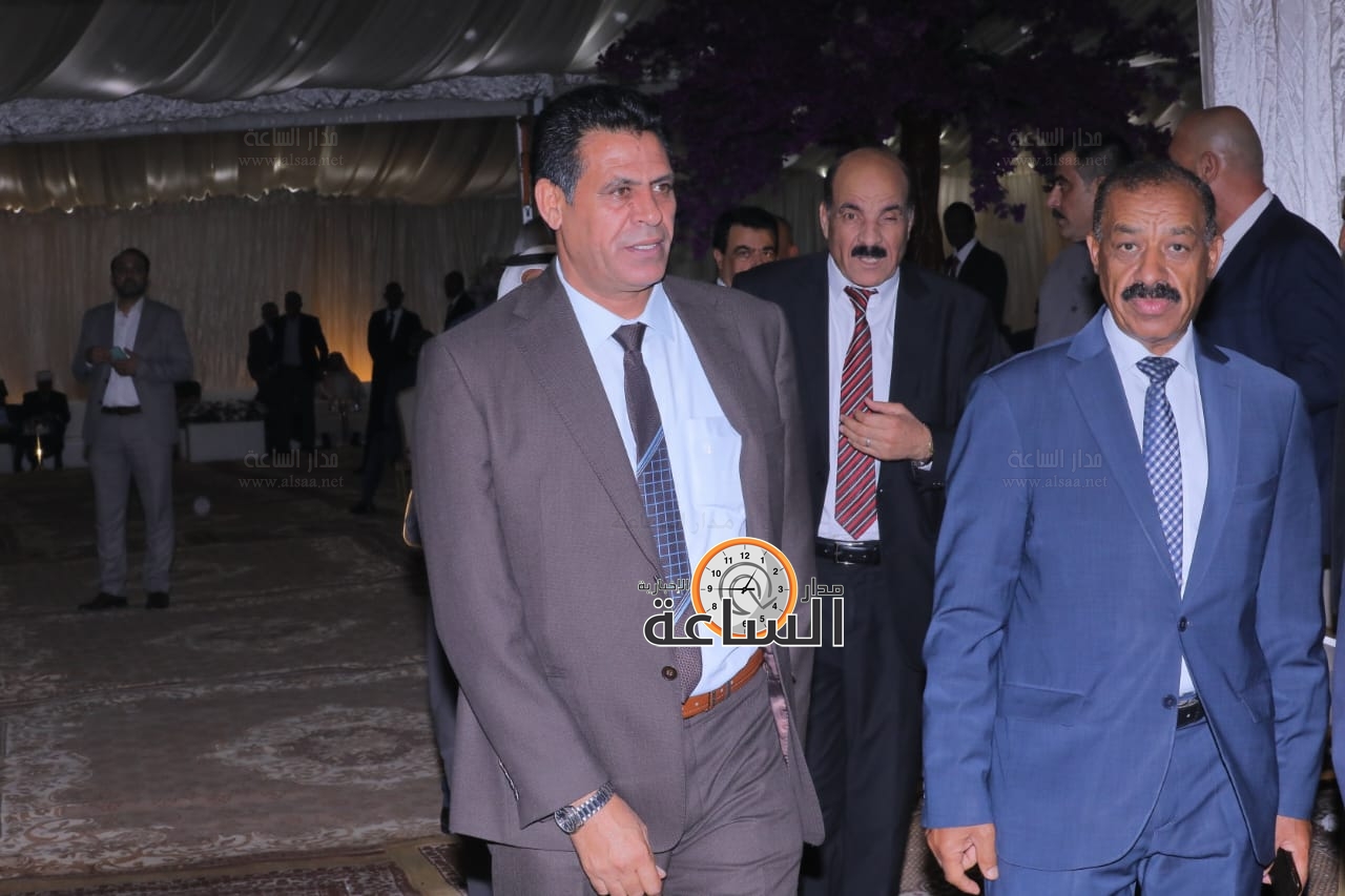 Madar Al-Saa Images 0.30377483123524474