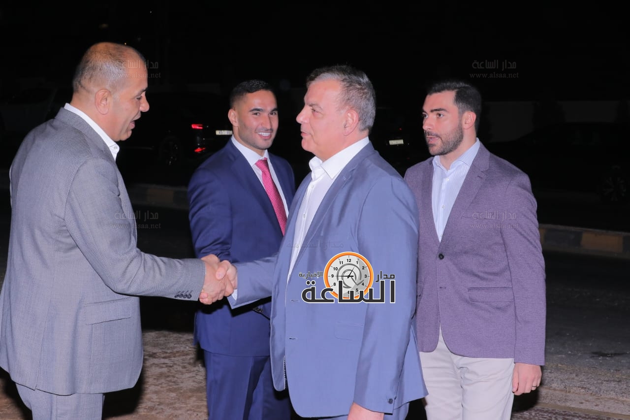 Madar Al-Saa Images 0.3312866227681531