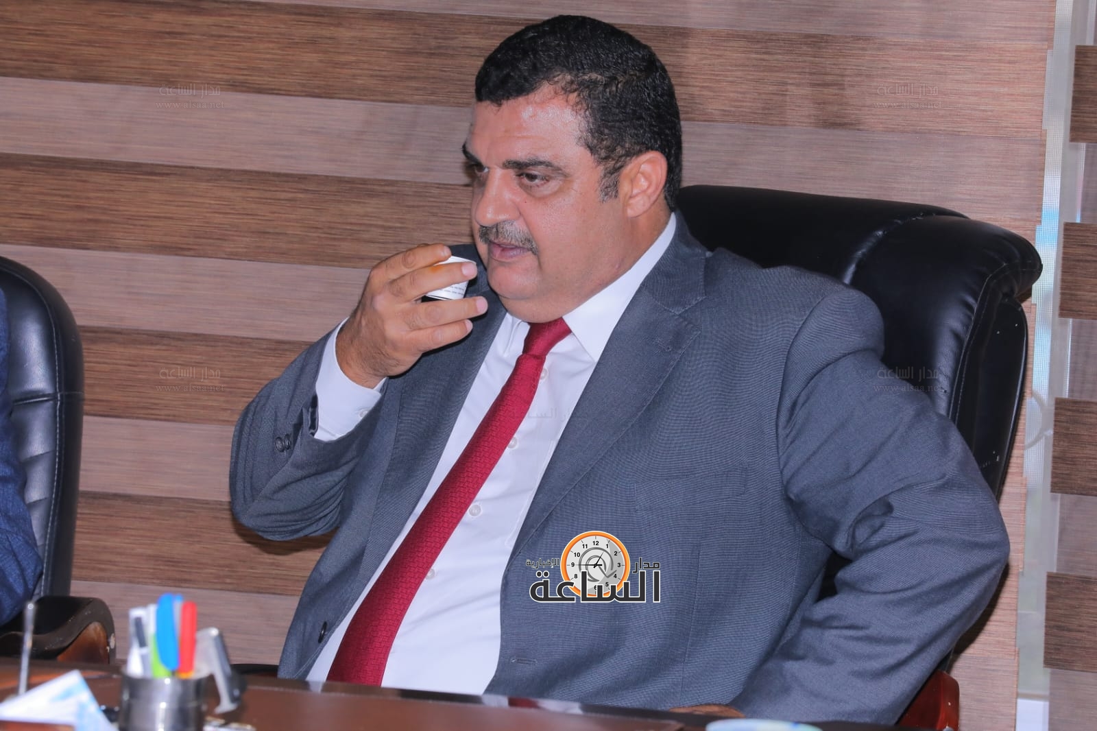 Madar Al-Saa Images 0.9324287567996743