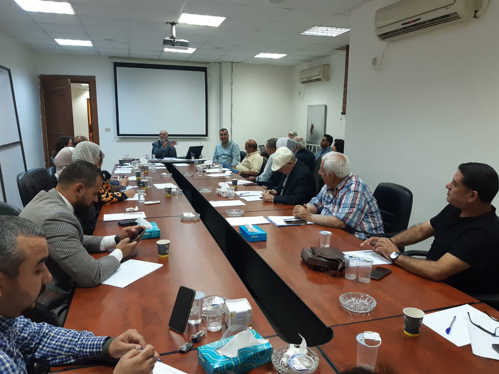 Madar Al-Saa Images 0.19536423489619237