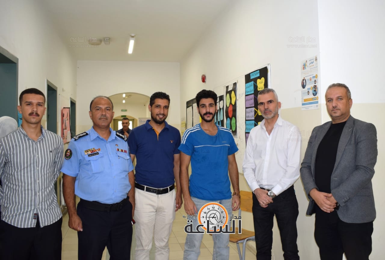 Madar Al-Saa Images 0.8469547145698346