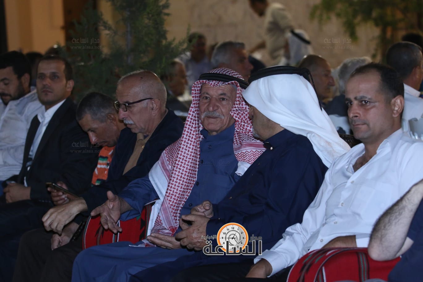 Madar Al-Saa Images 0.34588635763893394