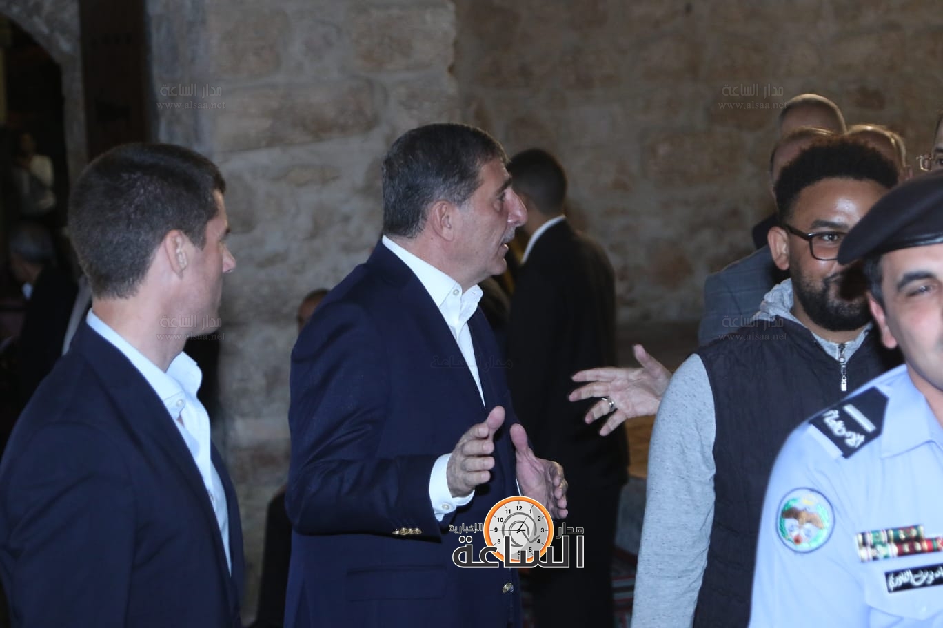 Madar Al-Saa Images 0.5652098814601041