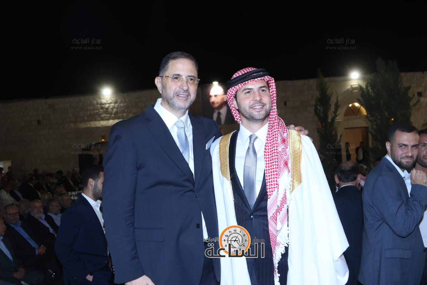 Madar Al-Saa Images 0.4009810405935499