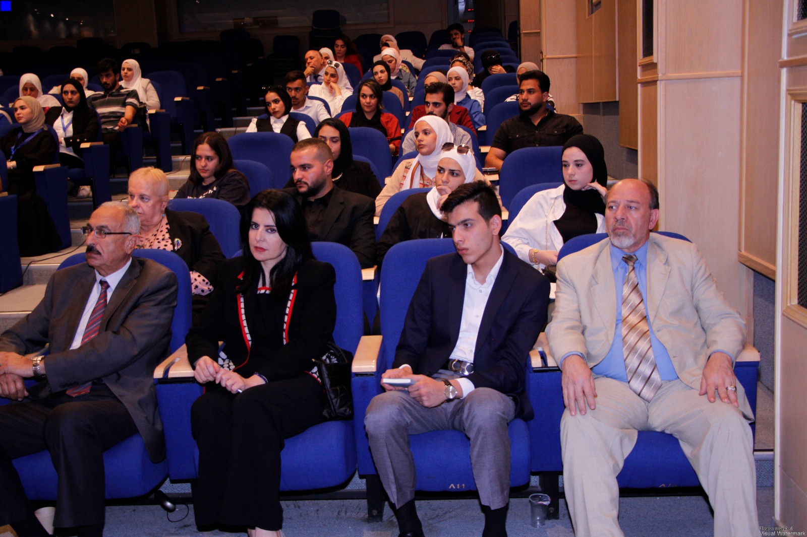 Madar Al-Saa Images 0.7615513815727799