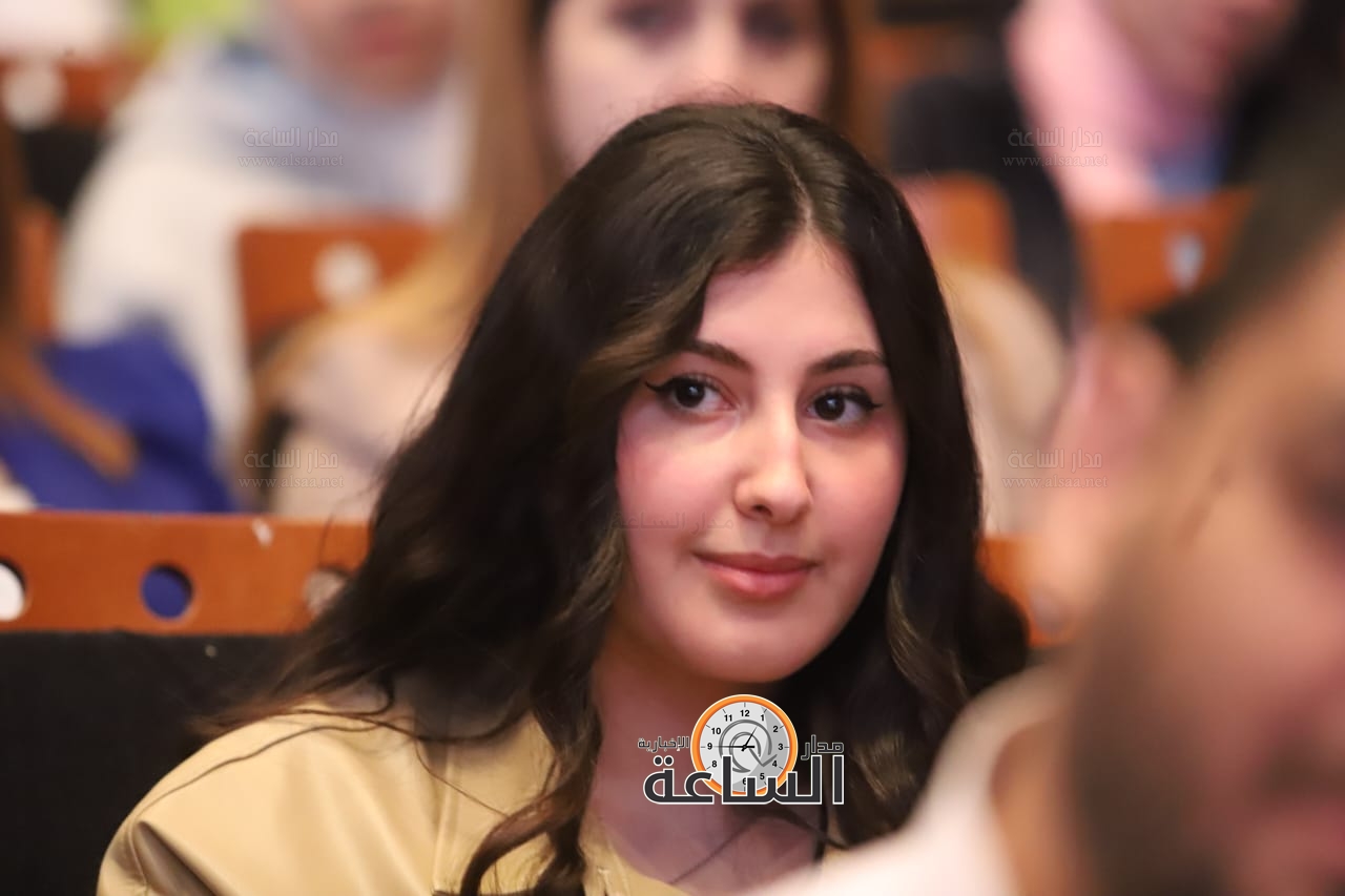 Madar Al-Saa Images 0.1586570162912484