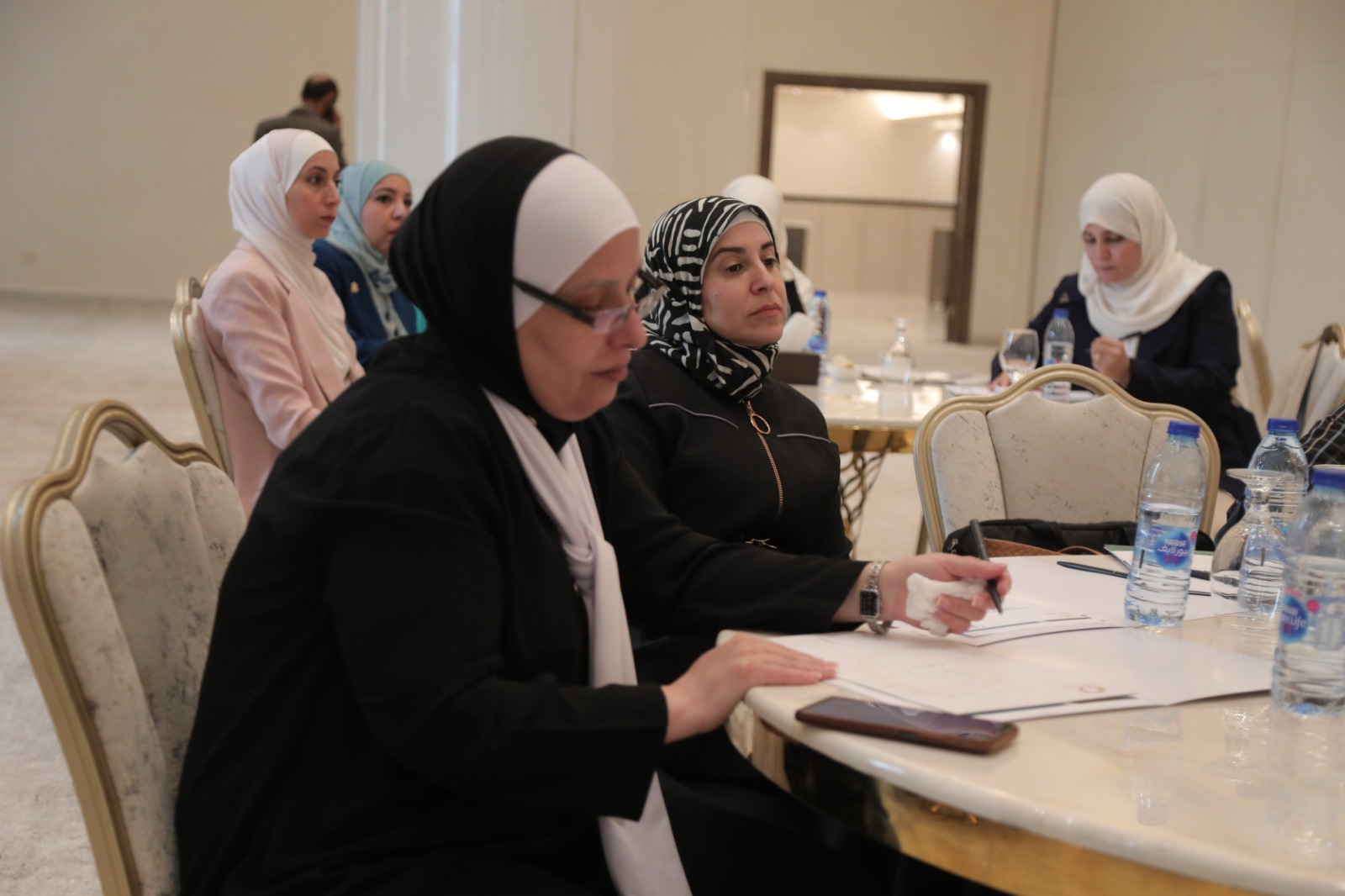 Madar Al-Saa Images 0.9482690945940713