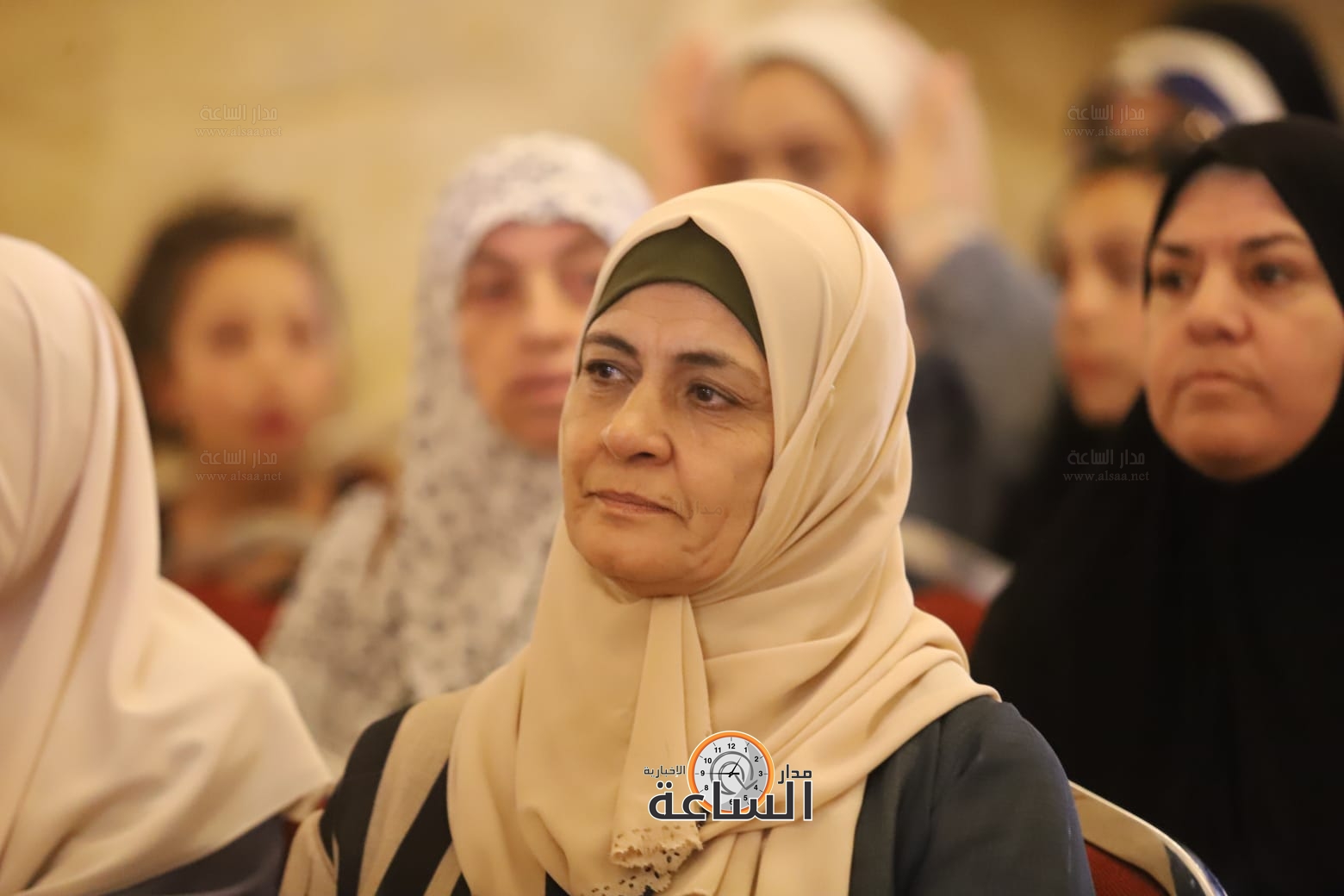 Madar Al-Saa Images 0.8354299813934414