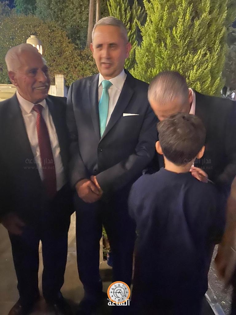 Madar Al-Saa Images 0.34132722689208217