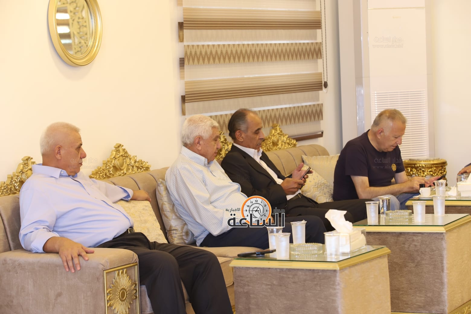 Madar Al-Saa Images 0.6870548754671