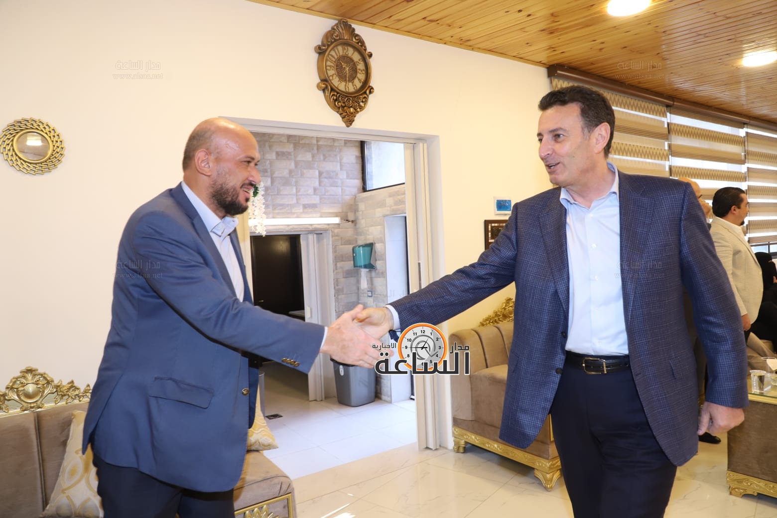 Madar Al-Saa Images 0.746840825174226