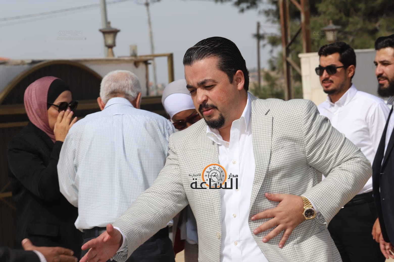 Madar Al-Saa Images 0.5407880533084721