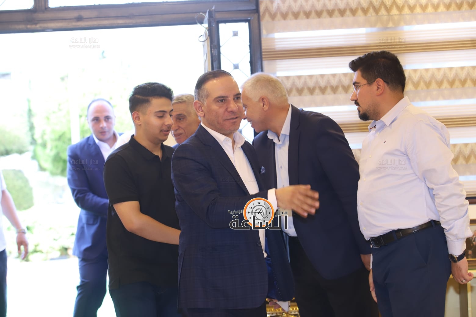 Madar Al-Saa Images 0.5046371613088205