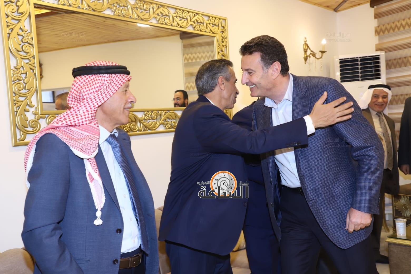 Madar Al-Saa Images 0.10418329957044081