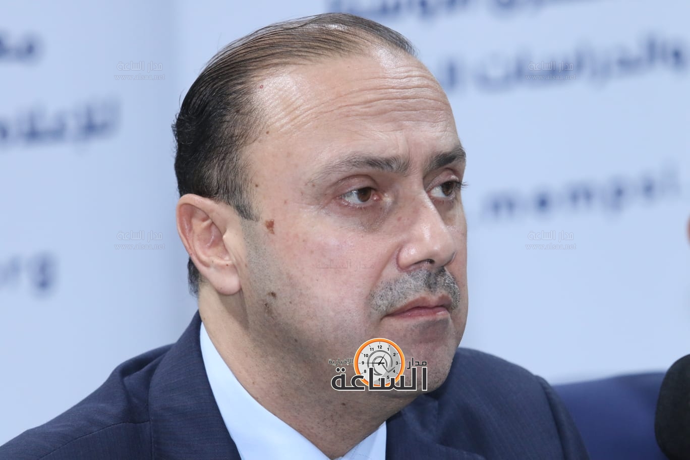 Madar Al-Saa Images 0.8362107452919294