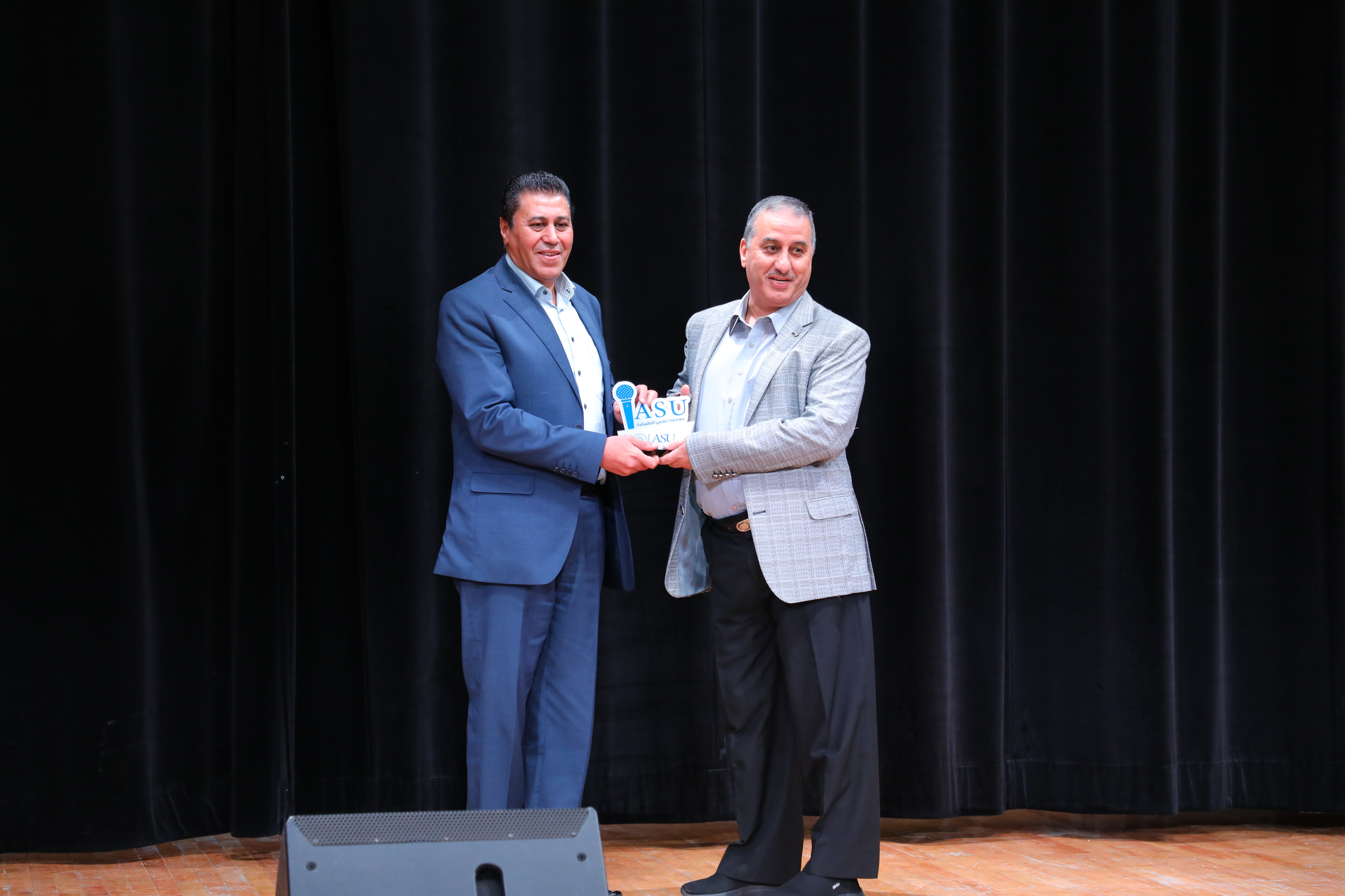 Madar Al-Saa Images 0.9591606784491045