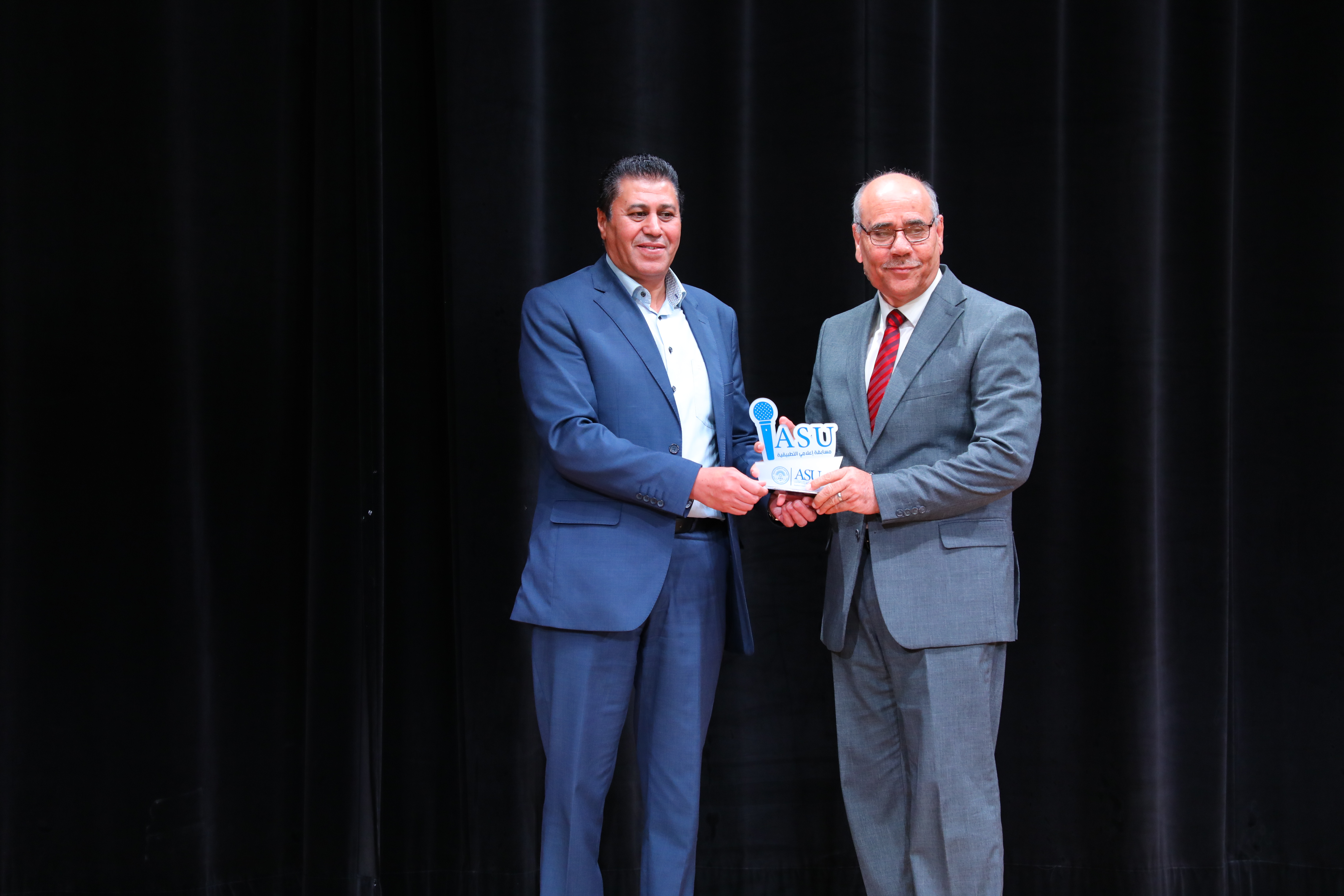 Madar Al-Saa Images 0.5177138060811375