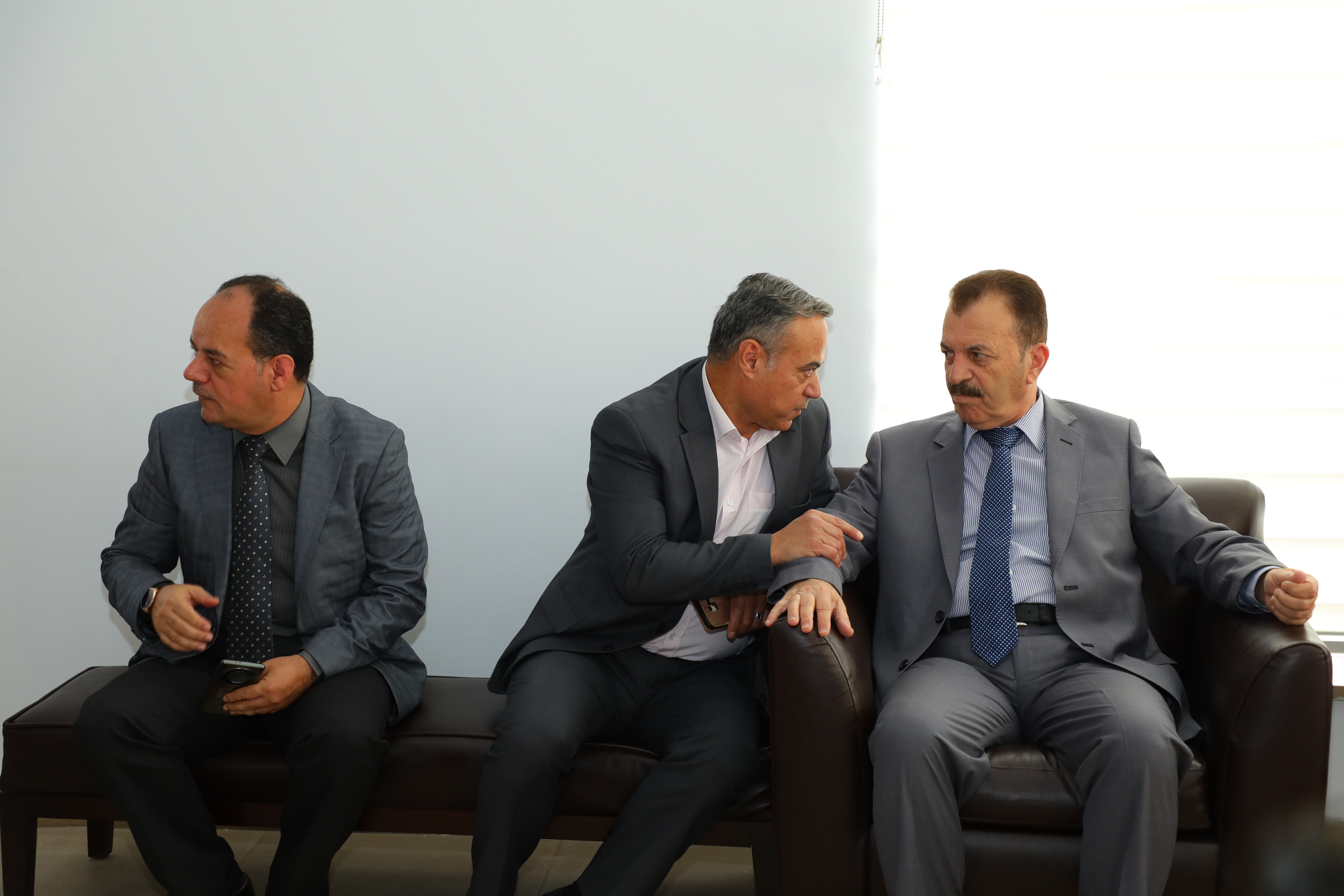 Madar Al-Saa Images 0.24407335086102488