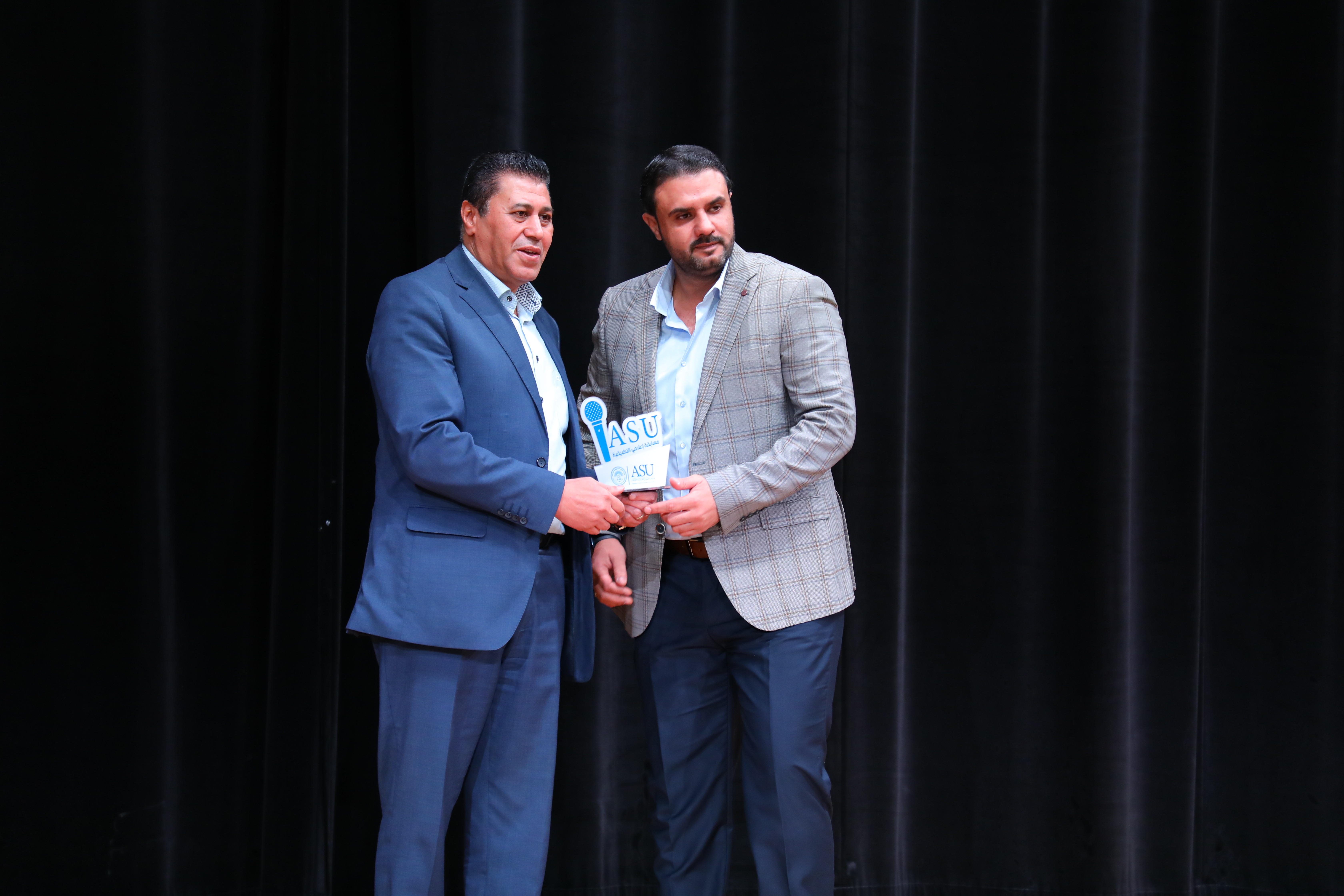 Madar Al-Saa Images 0.3788817705373726