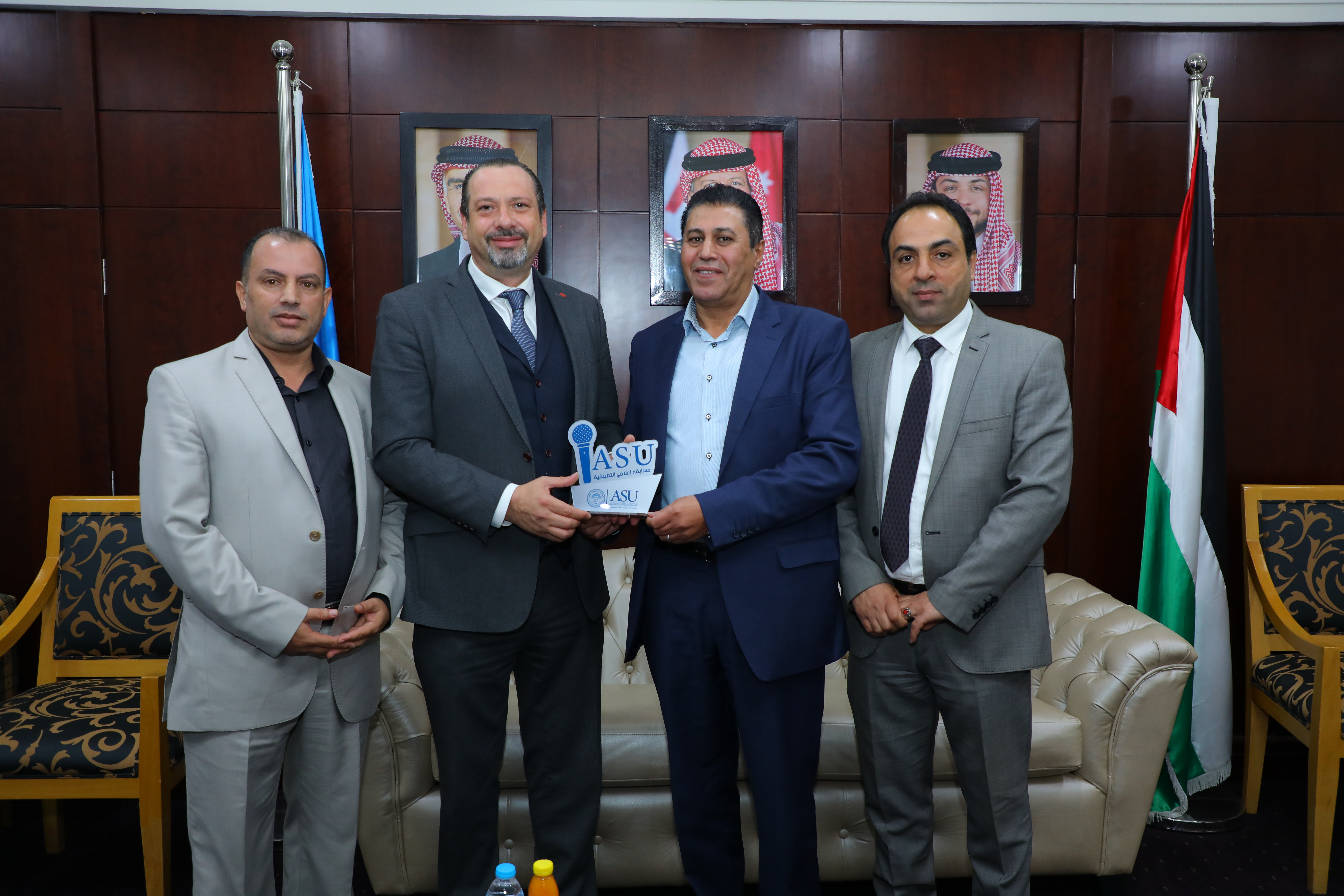 Madar Al-Saa Images 0.16741089375093843