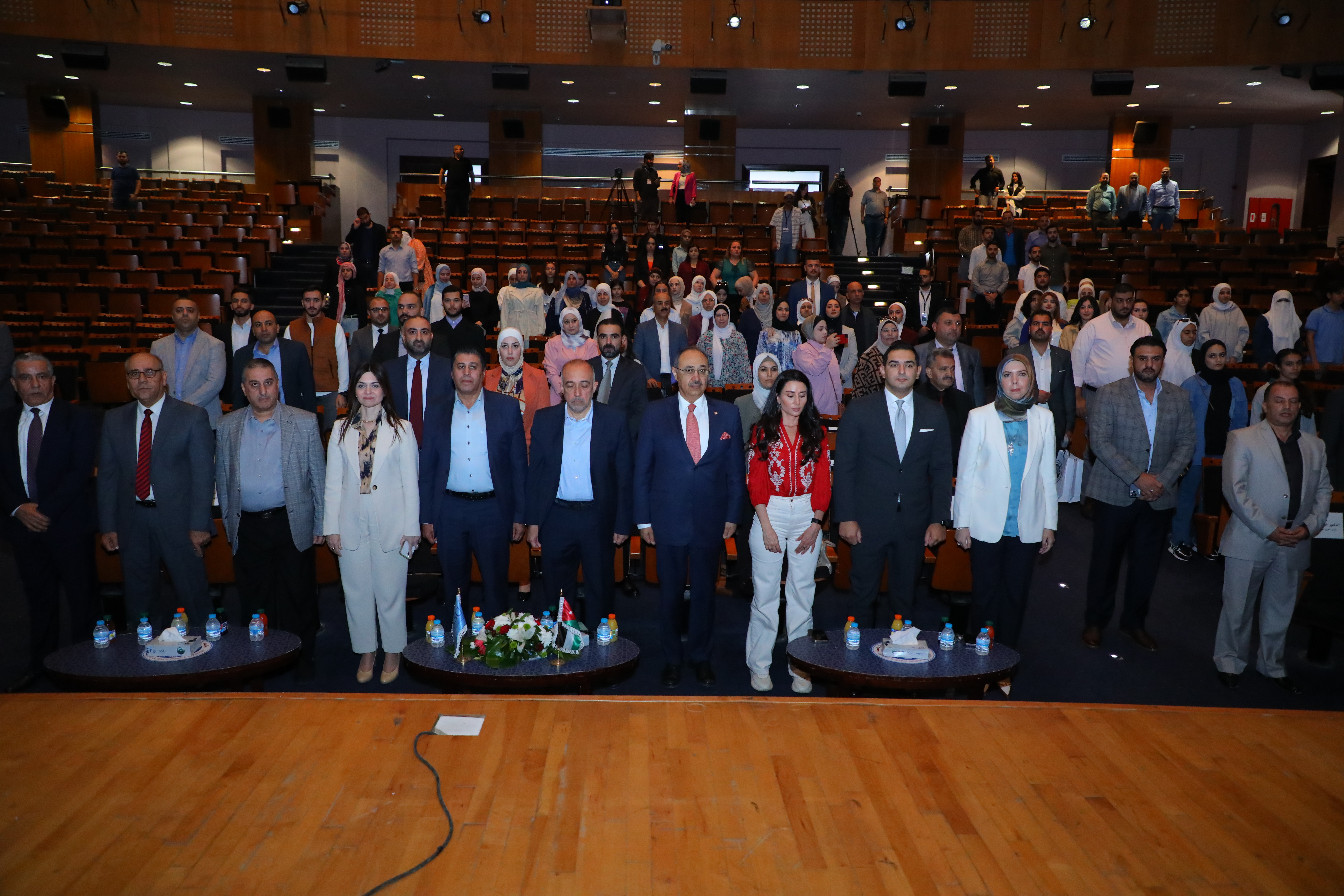 Madar Al-Saa Images 0.770655434290032