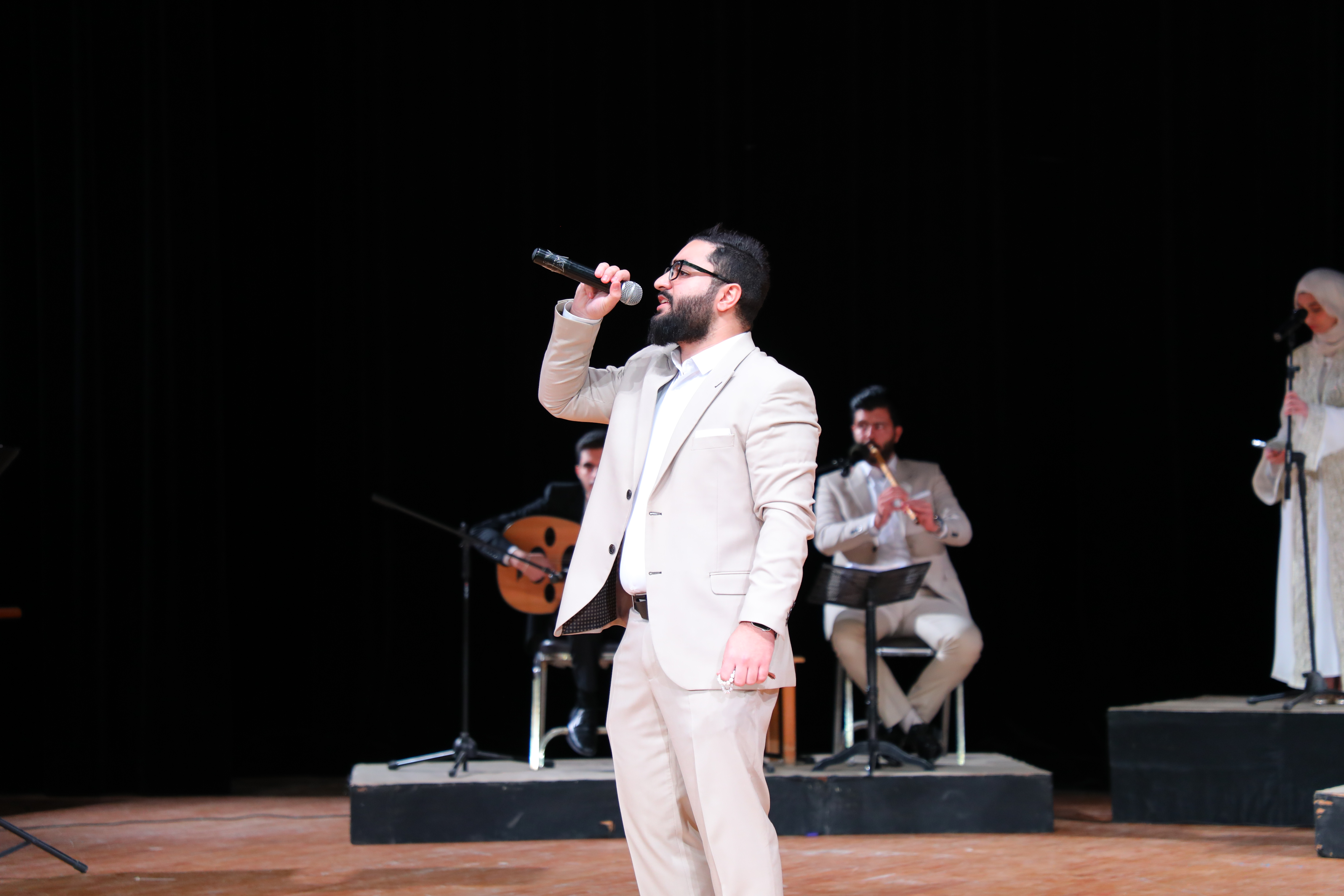 Madar Al-Saa Images 0.11525490371147873