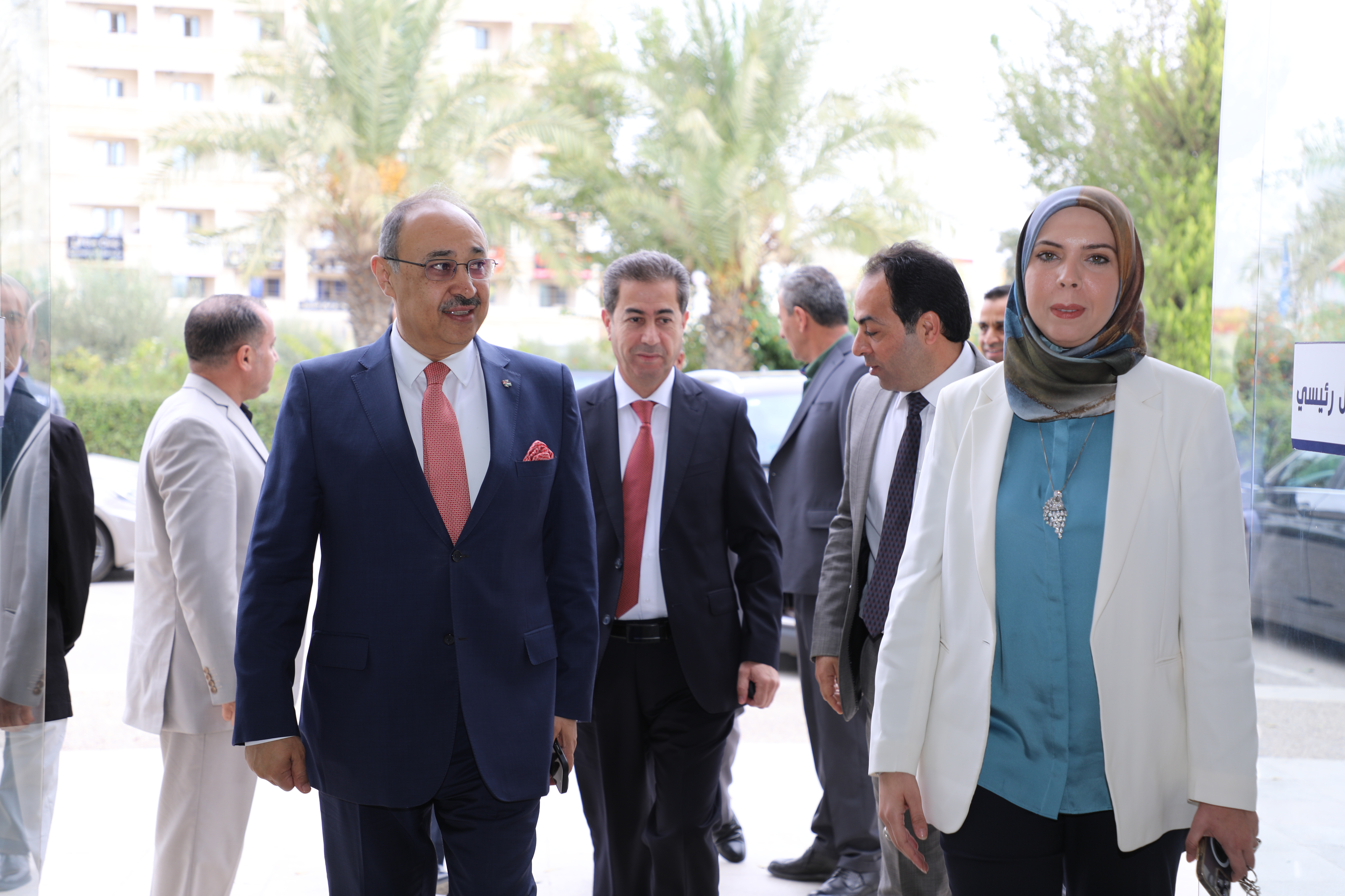 Madar Al-Saa Images 0.46962025502317006