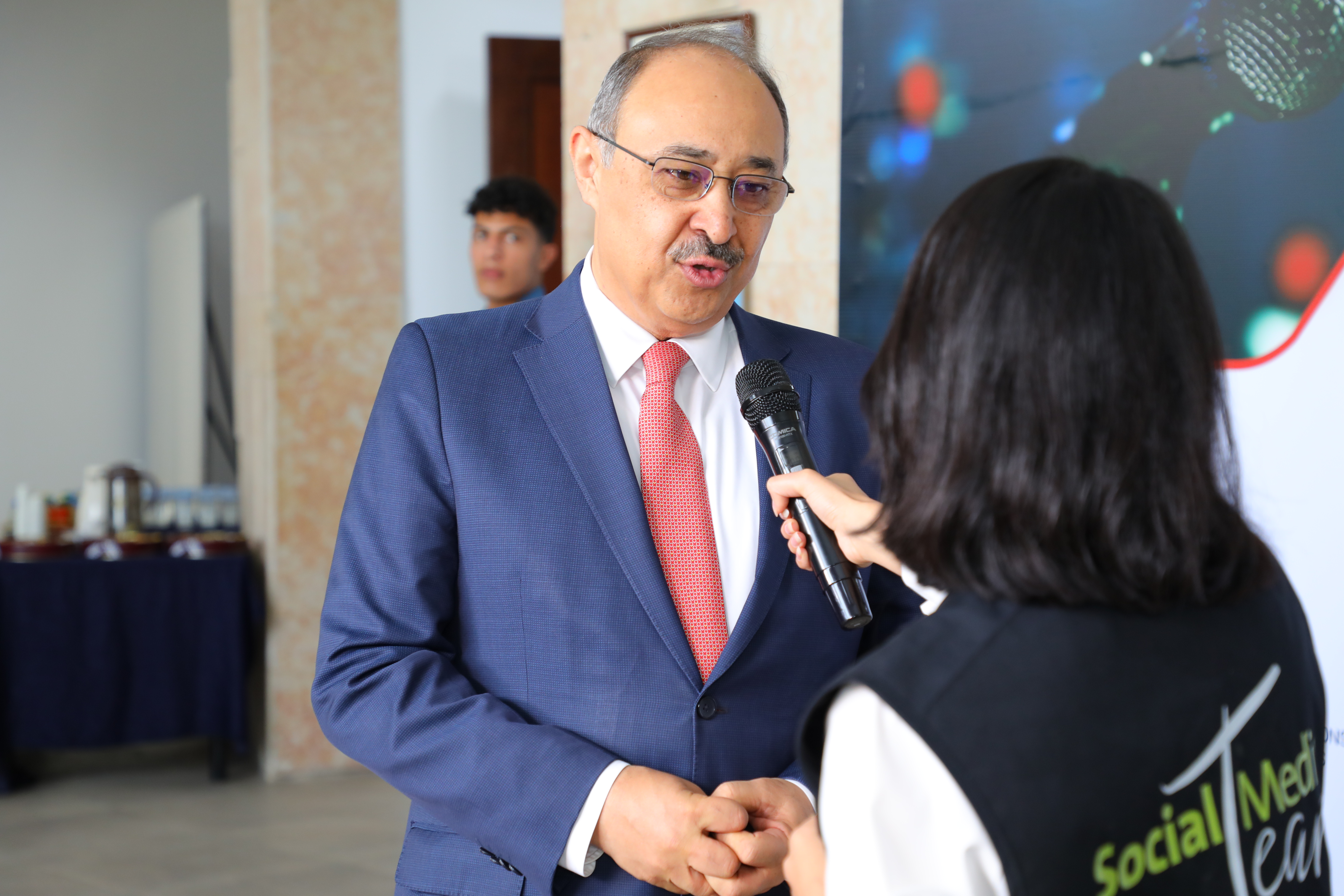 Madar Al-Saa Images 0.5712773397319433