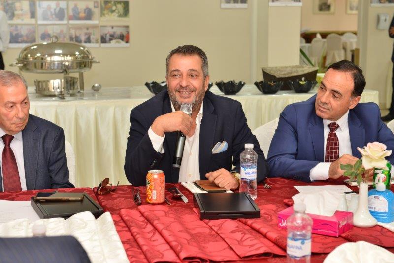 Madar Al-Saa Images 0.8537646056902057