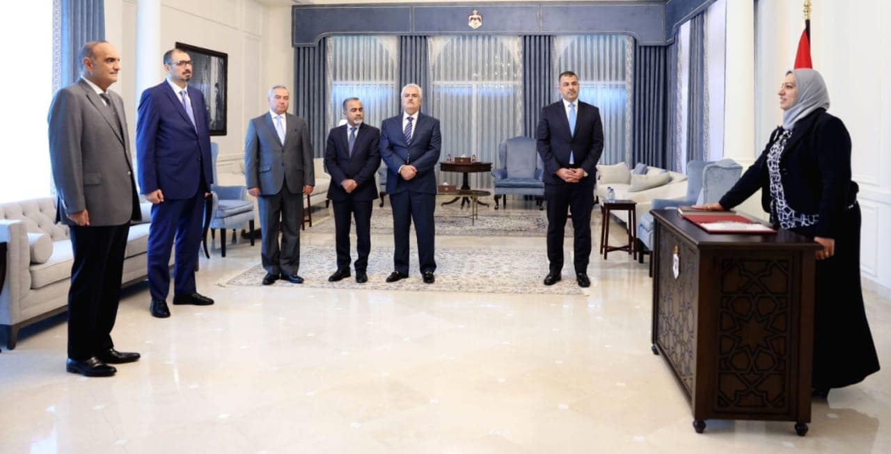 Madar Al-Saa Images 0.533634918121519