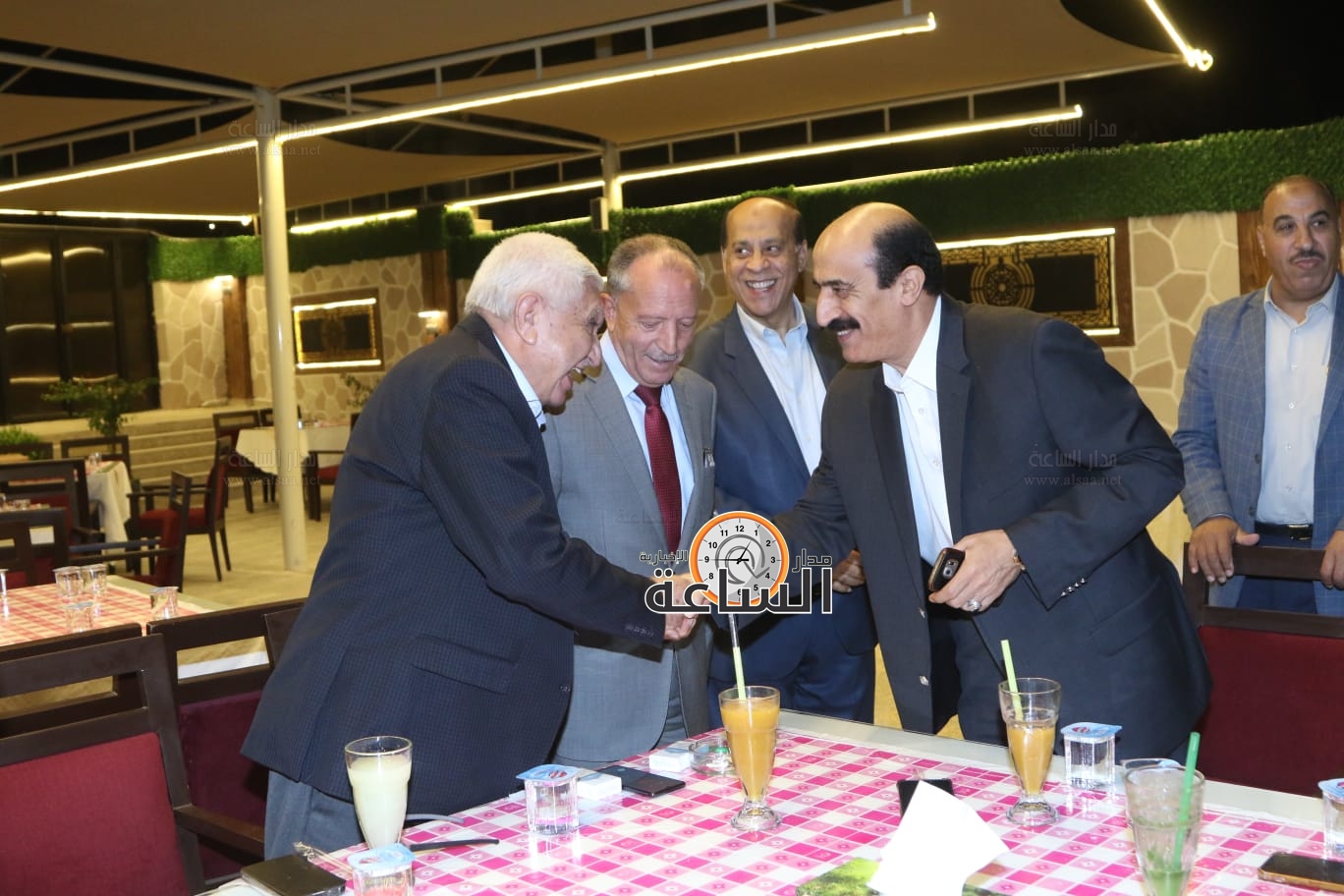 Madar Al-Saa Images 0.4313530390860467