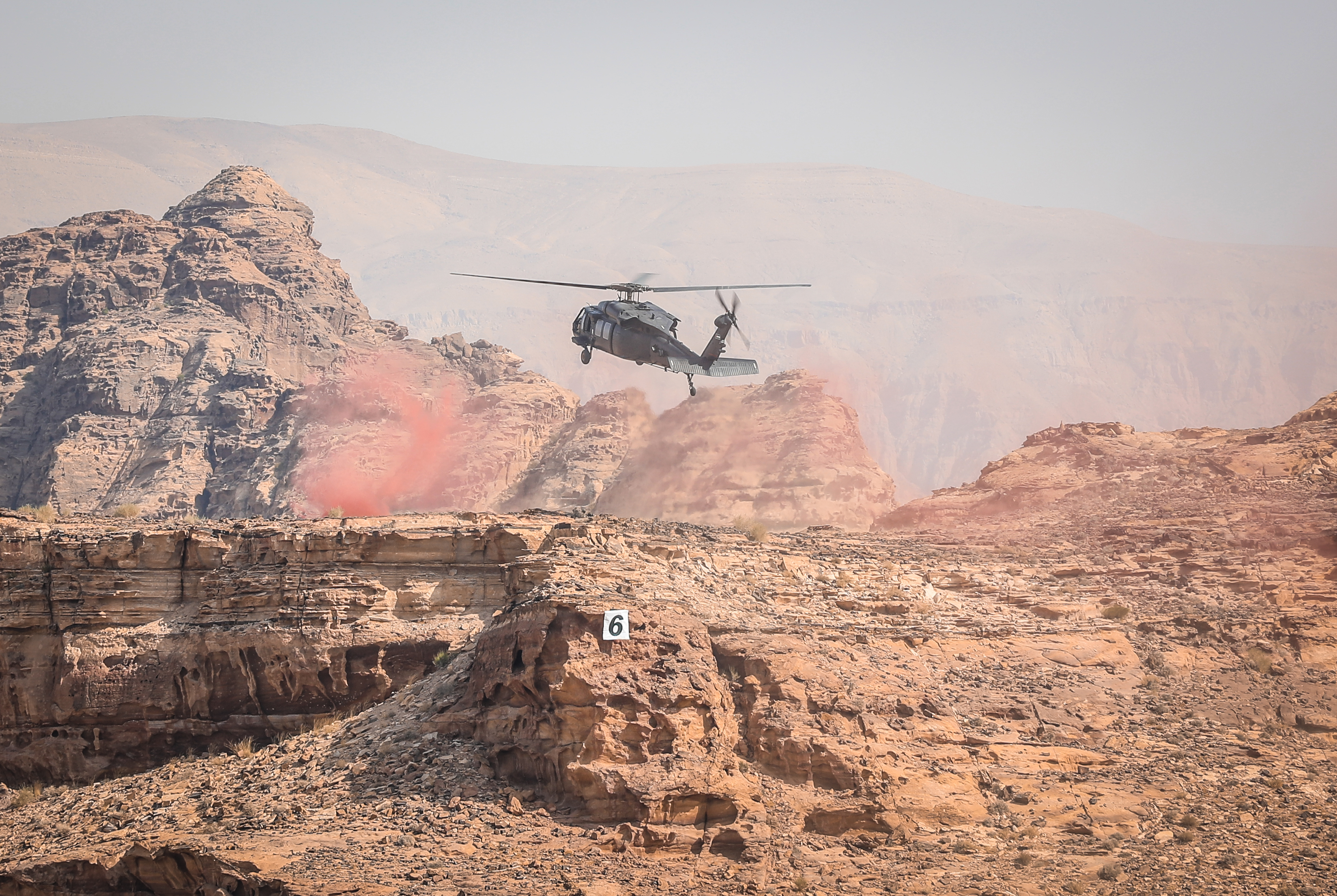 Madar Al-Saa Images 0.7857457119008593