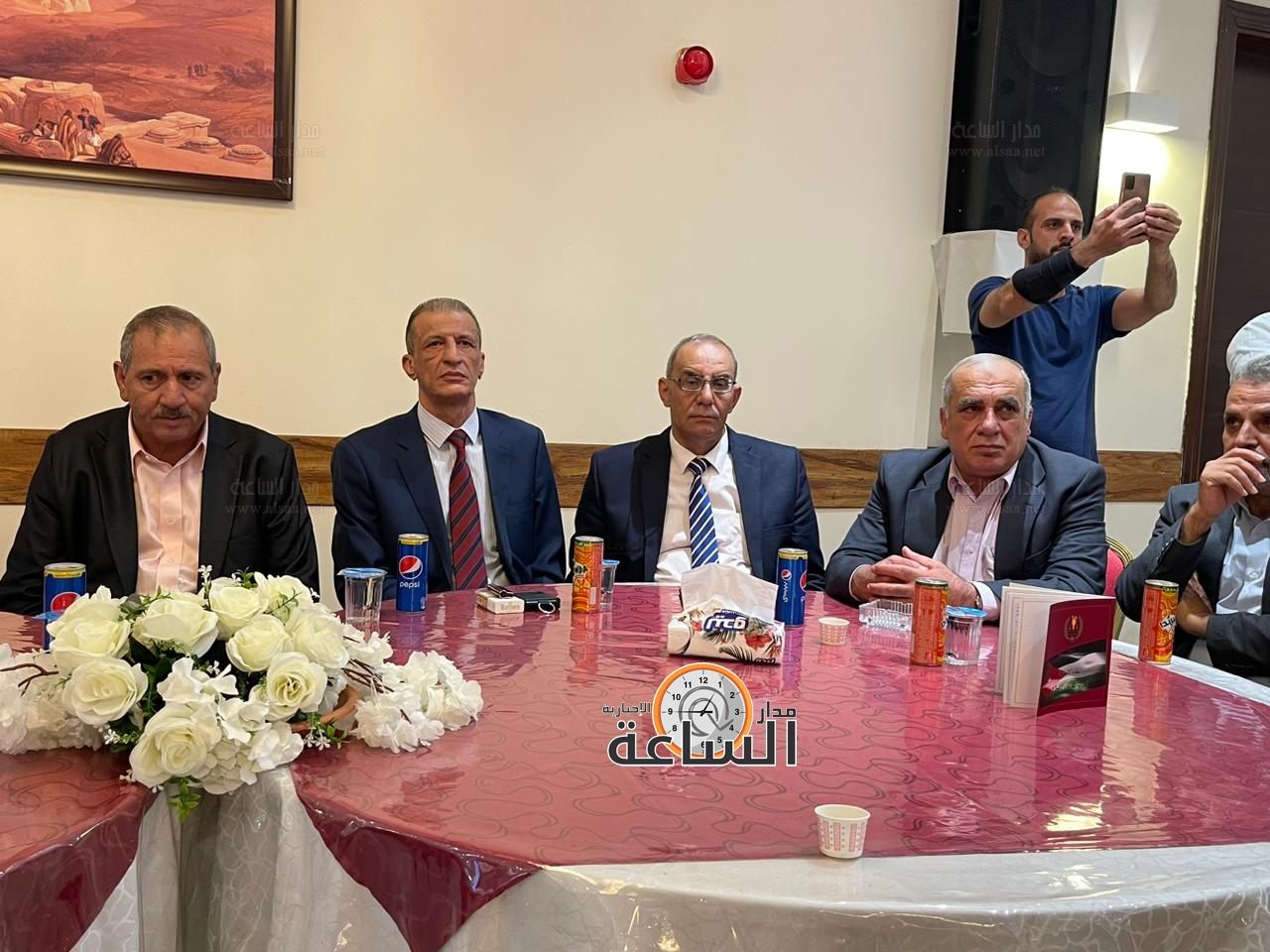 Madar Al-Saa Images 0.0051047983186709445