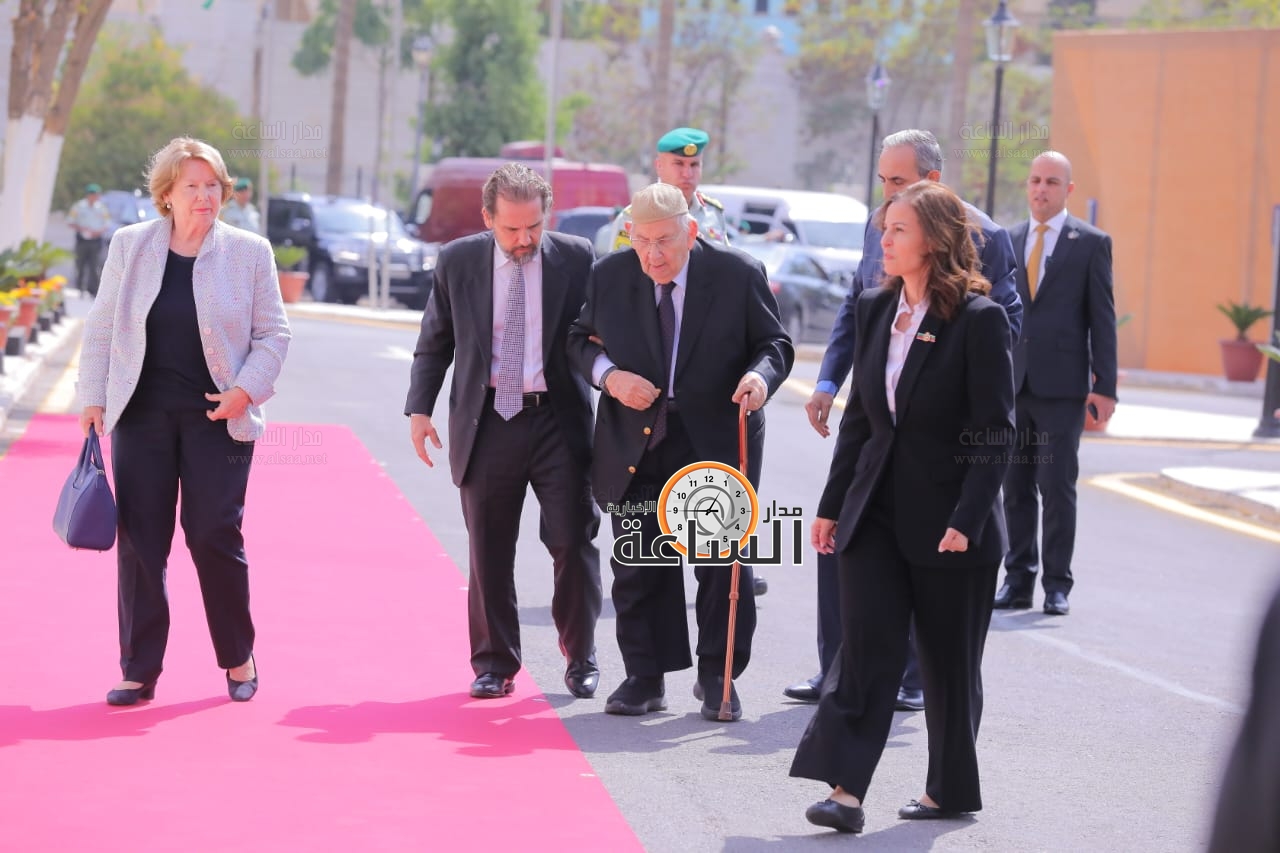 Madar Al-Saa Images 0.331166396969349