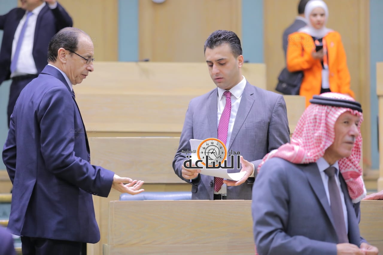 Madar Al-Saa Images 0.8176369466744804