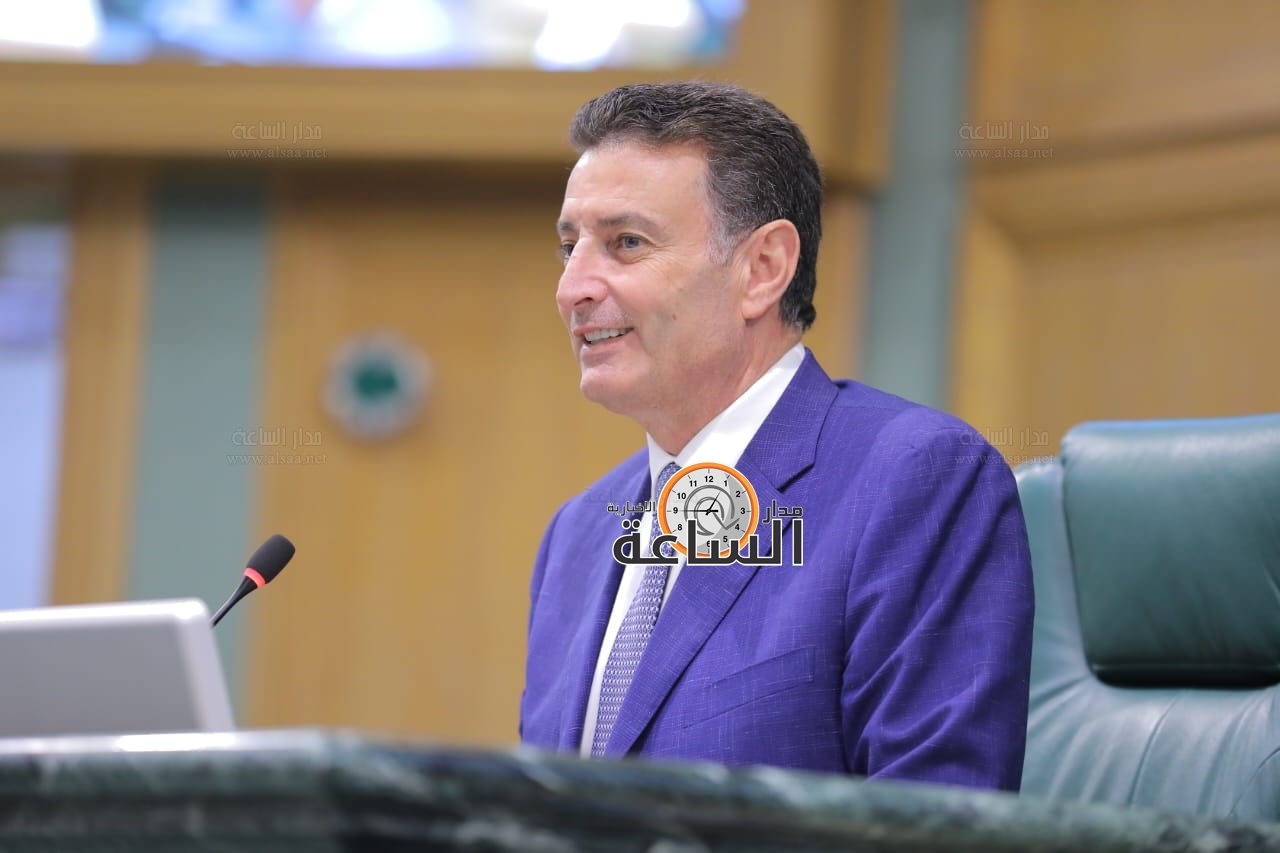 Madar Al-Saa Images 0.9446089454079147