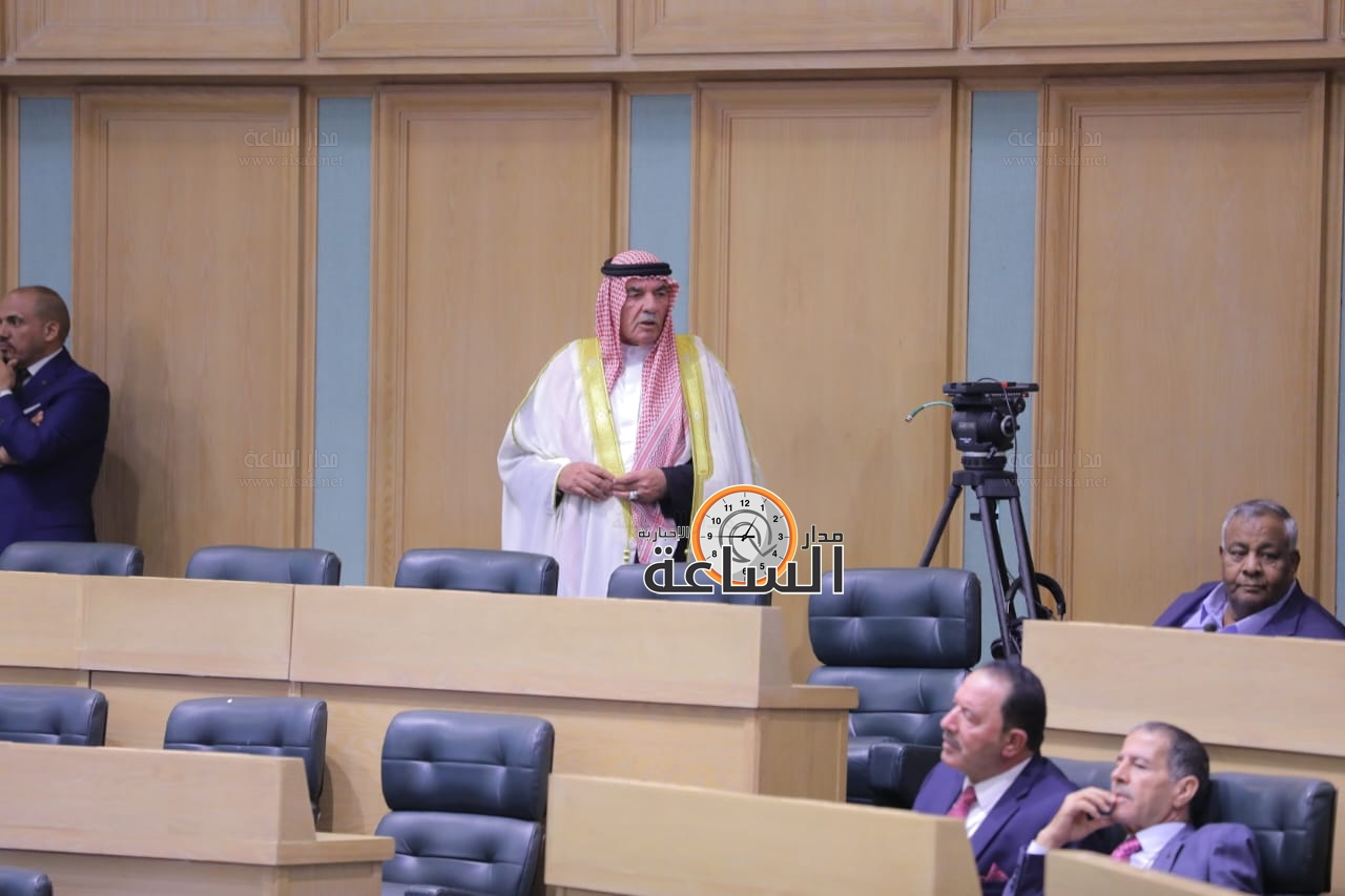 Madar Al-Saa Images 0.39815620352013825