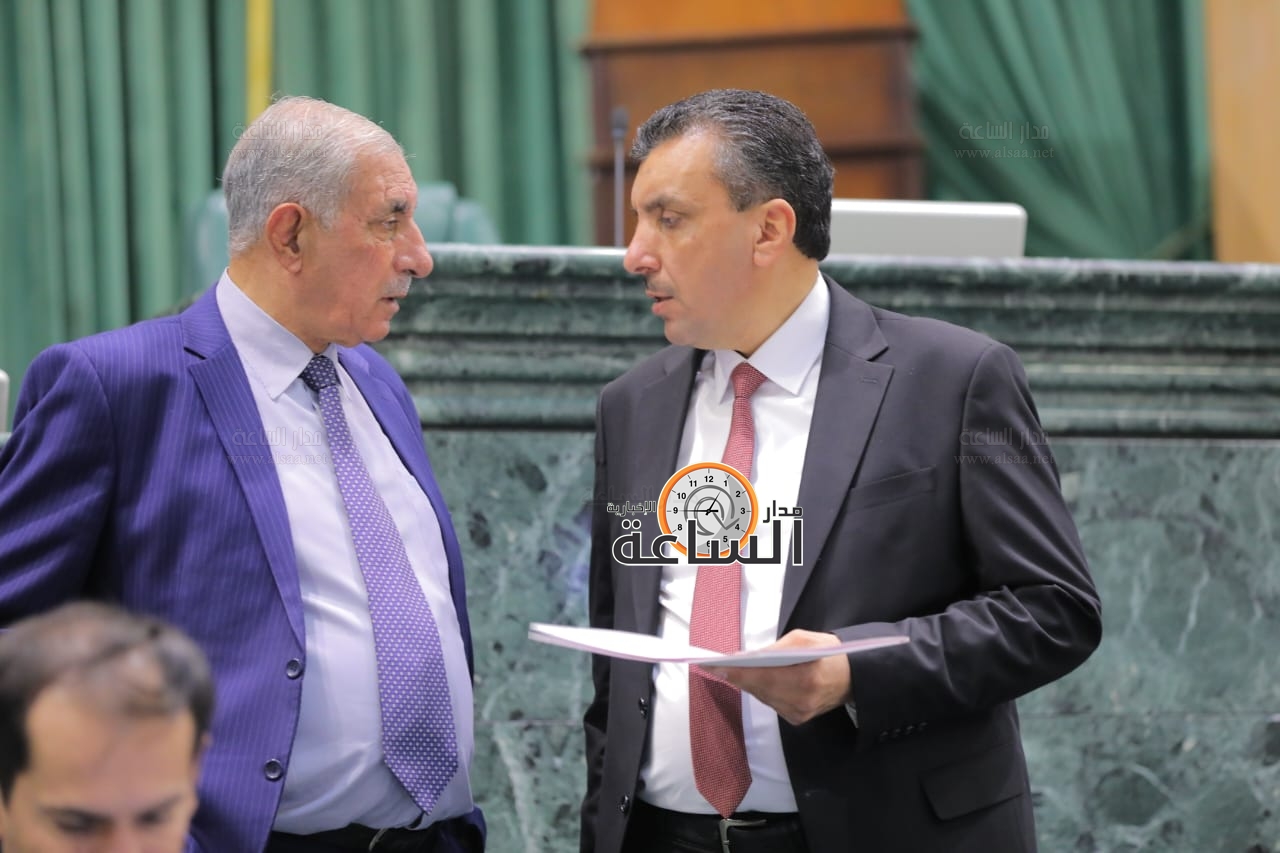 Madar Al-Saa Images 0.6882522597511469