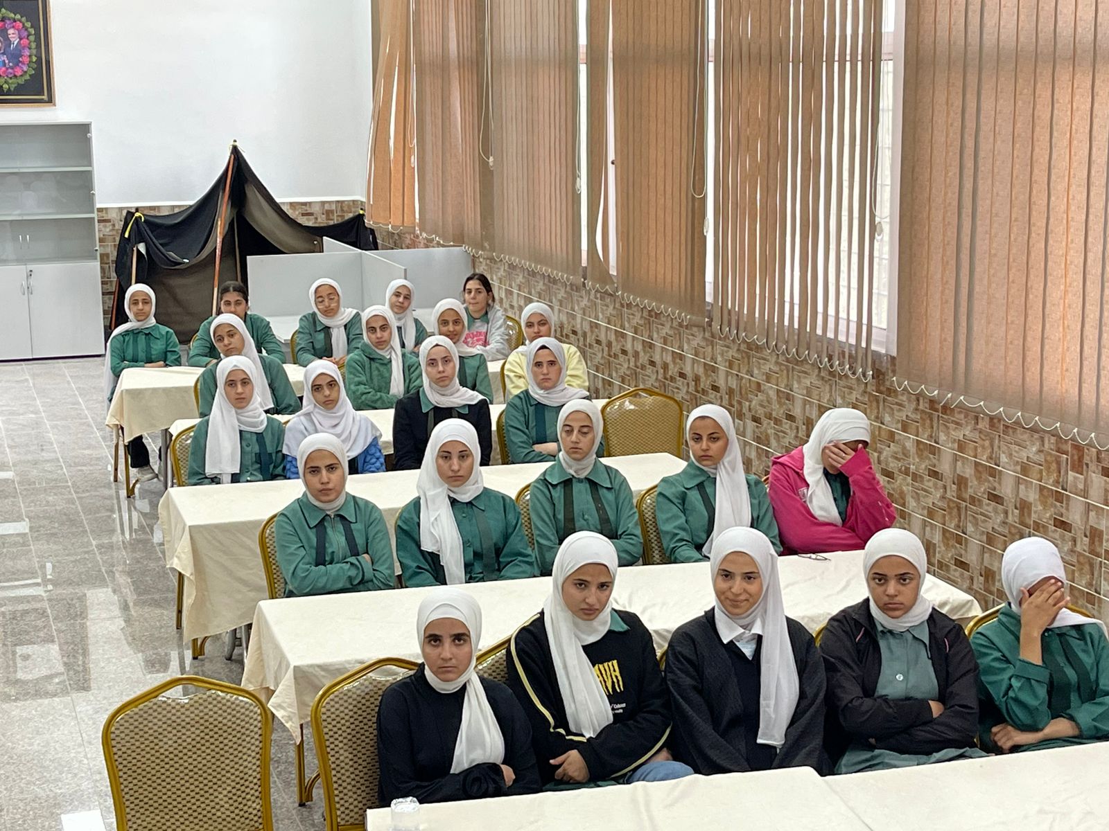 Madar Al-Saa Images 0.25550439968339766