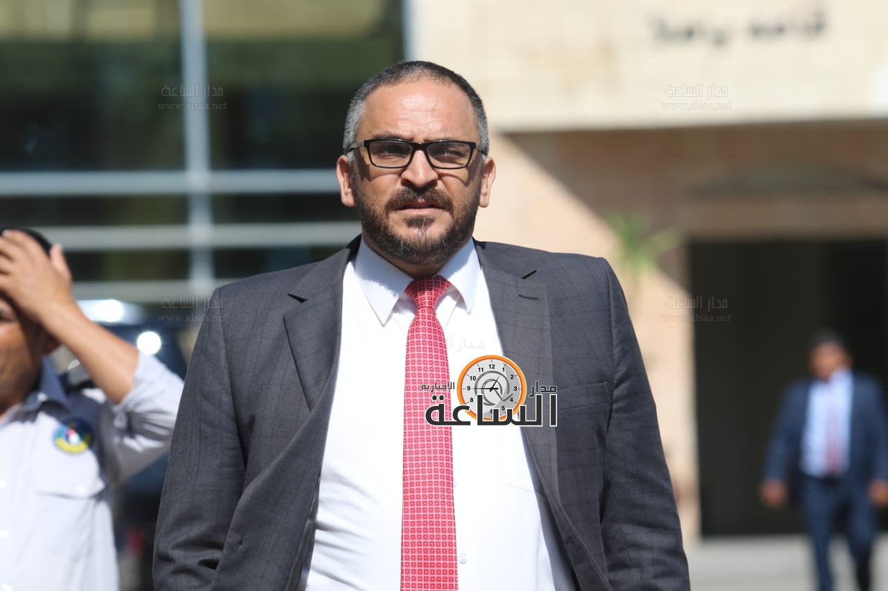 Madar Al-Saa Images 0.510862683391672