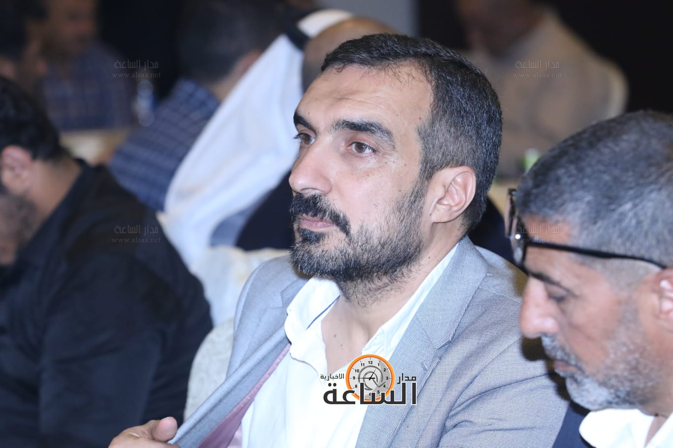 Madar Al-Saa Images 0.1423990167707465